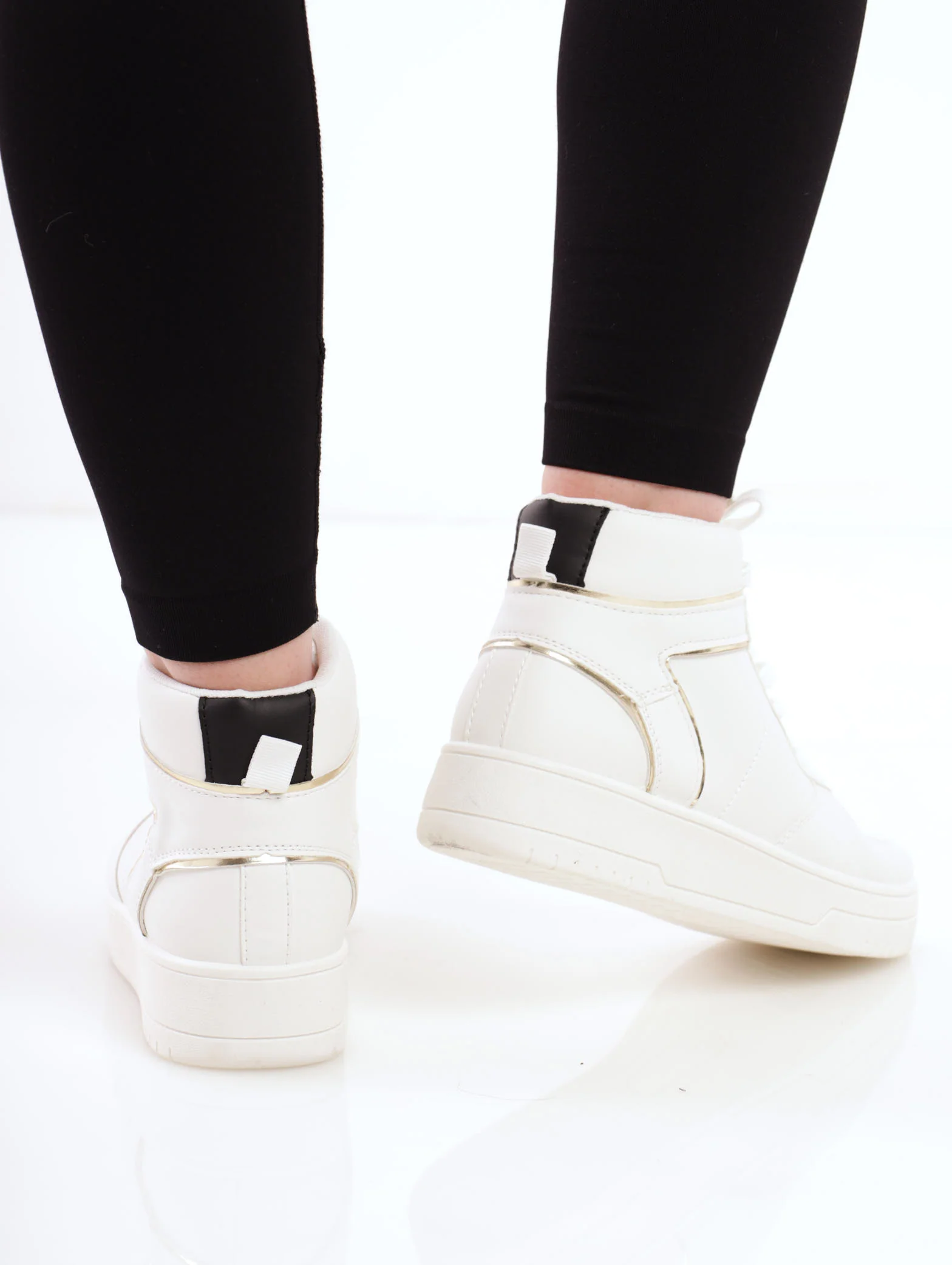 Hi-Top Sneaker With Metallic Detail - White - Image 3