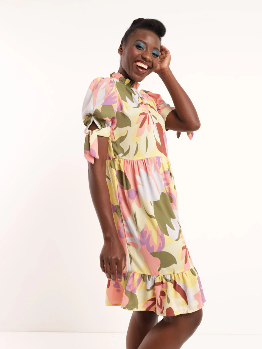 Large Floral Puff Sleeve Dress - Image 3