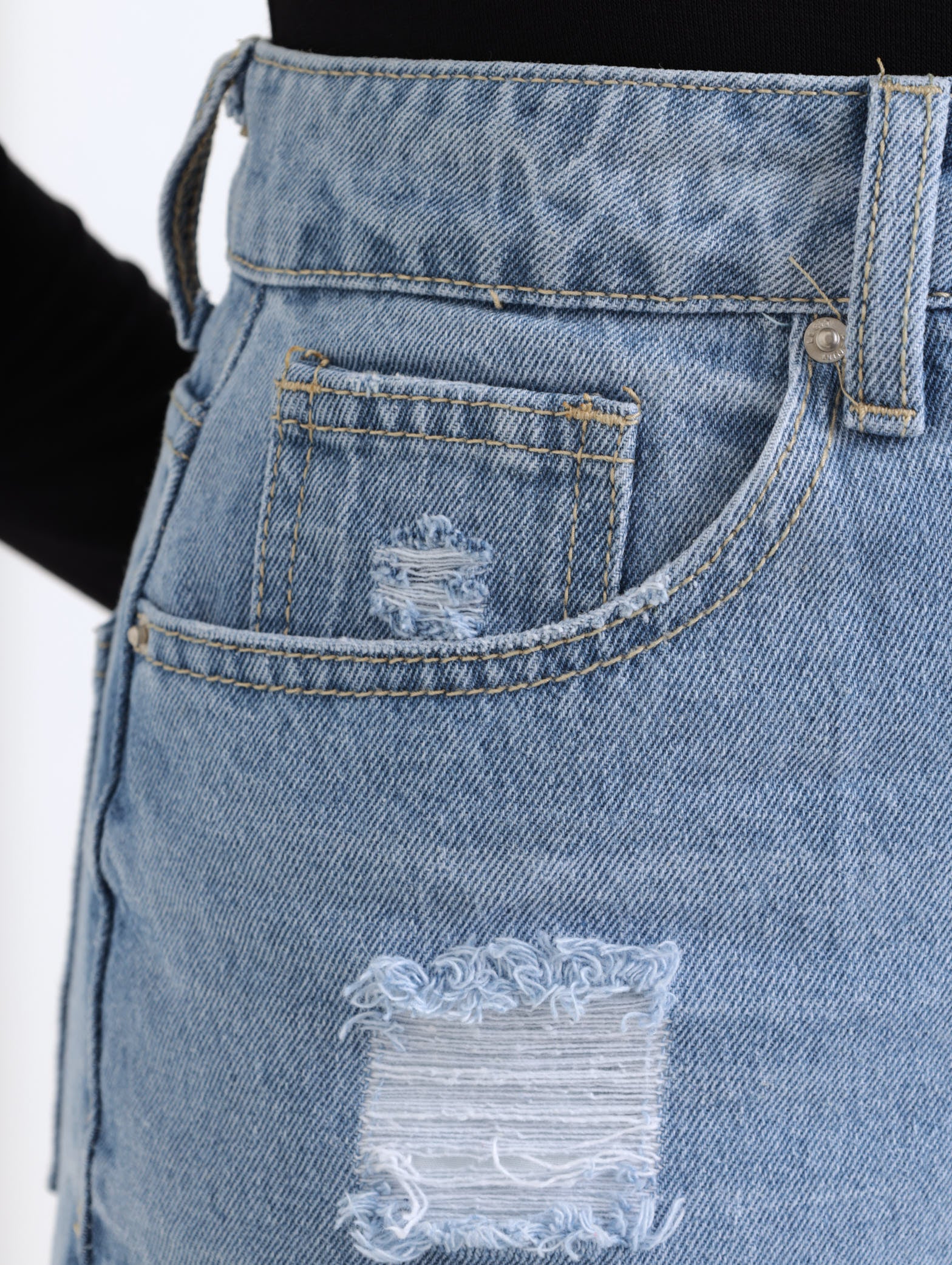 Light Stonewash Straight Leg Abraised Denim Jean - Image 5