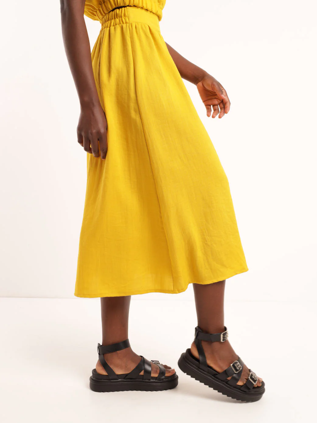 Linen Midi Skirt - Chartreuse - Image 3