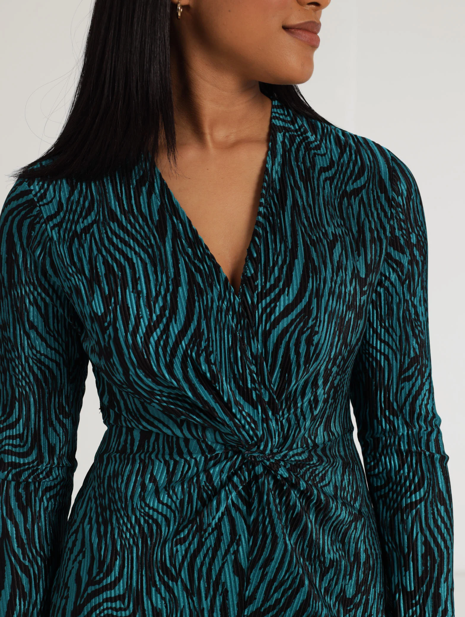 Long Sleeve Animal Print Bodre Dress -Teal - Image 4