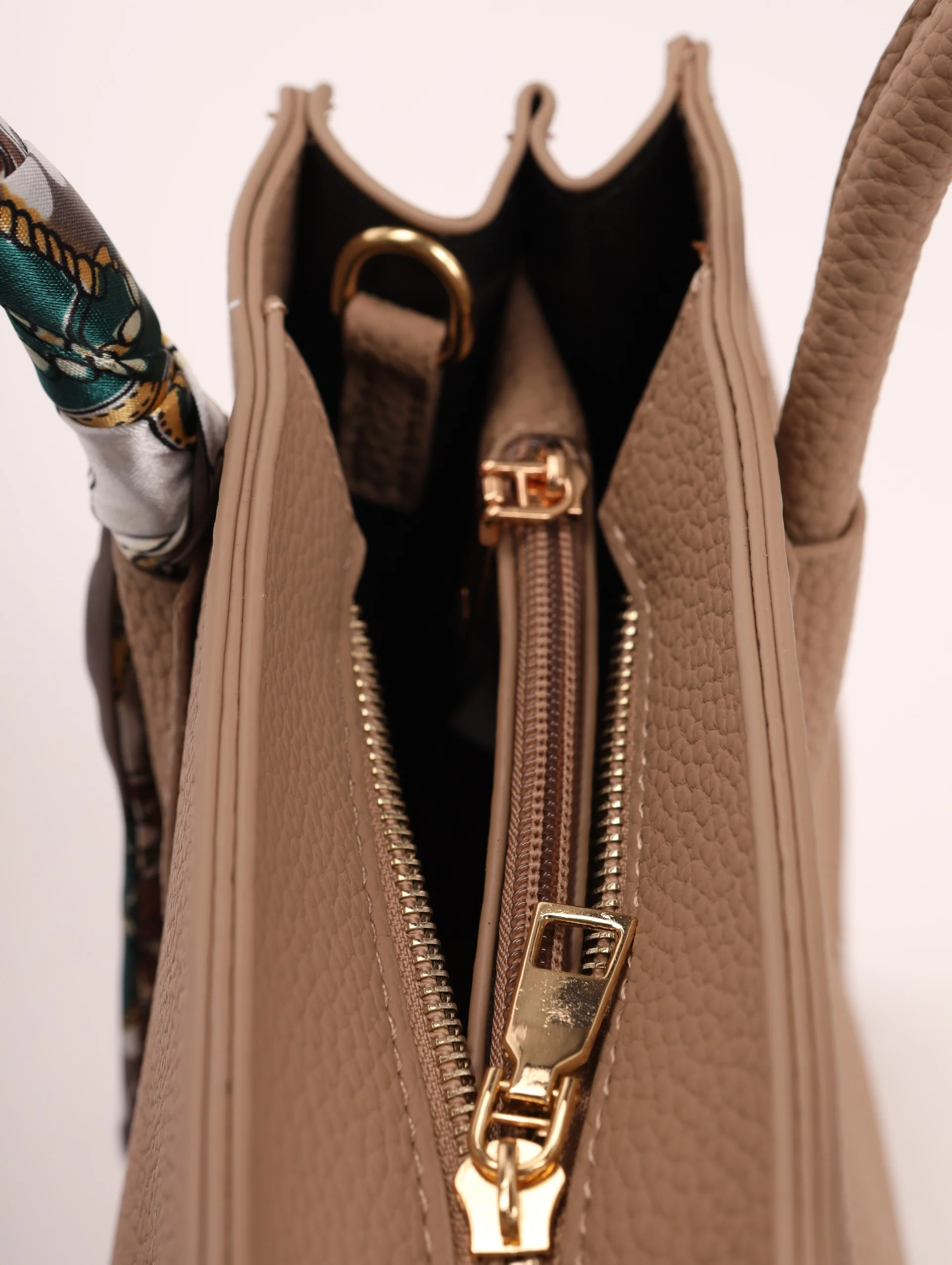 Medium Tote Bag with Ribbon - Taupe - Image 5