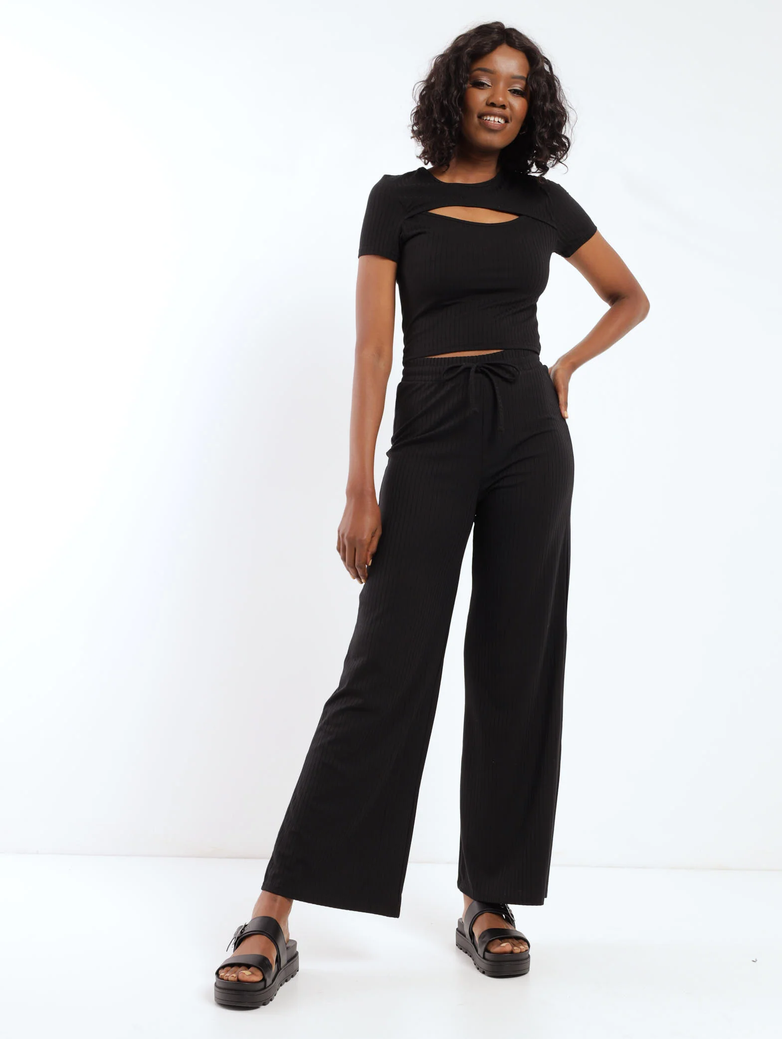 Ribbed Cut Out Tee - Black - Image 2