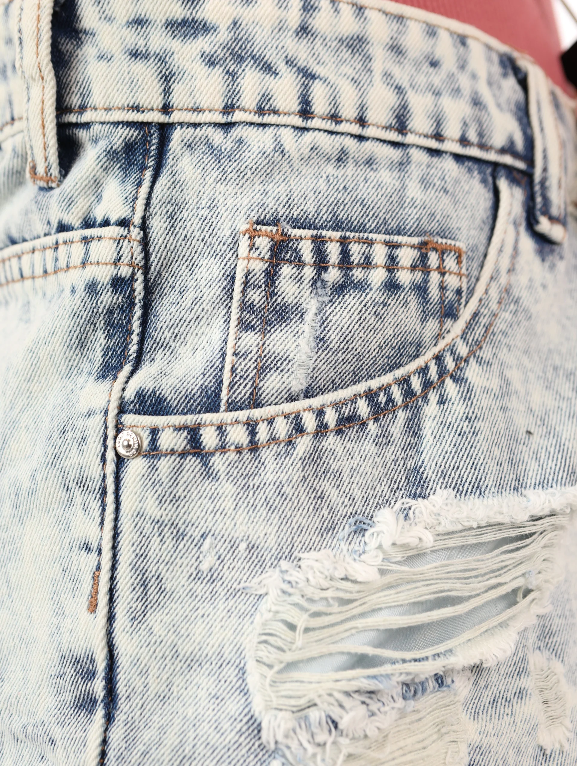 Ripped Hi-Waist Denim Short - Bleach - Image 6