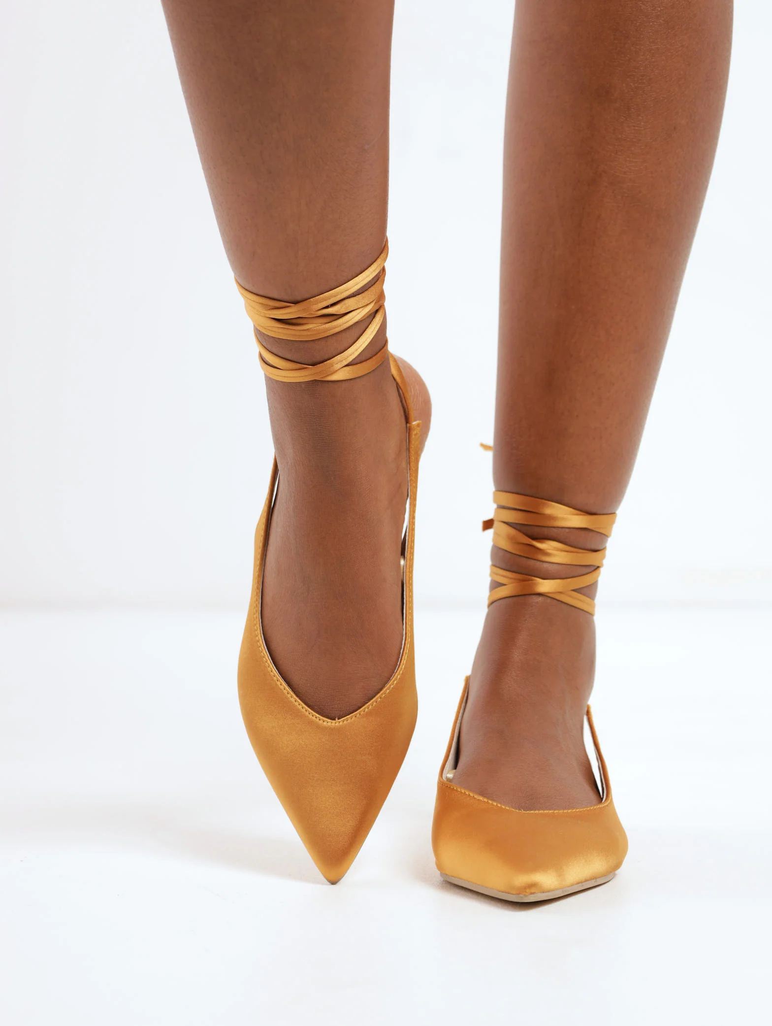 Satin Pointy Pump On Knock On Heel - Ochre