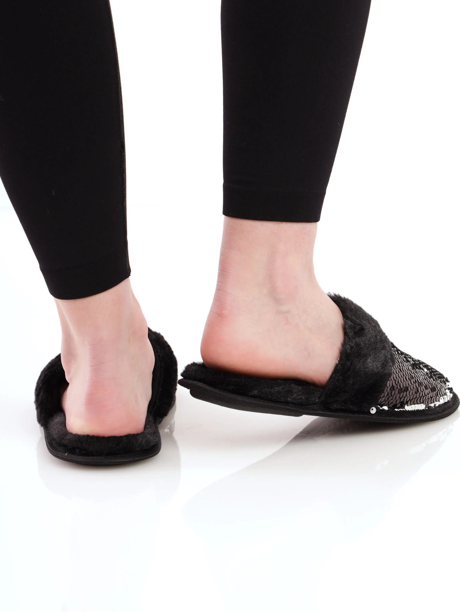Sequin Closed Toe Fluffy Chunky Slipper - Black - Image 3