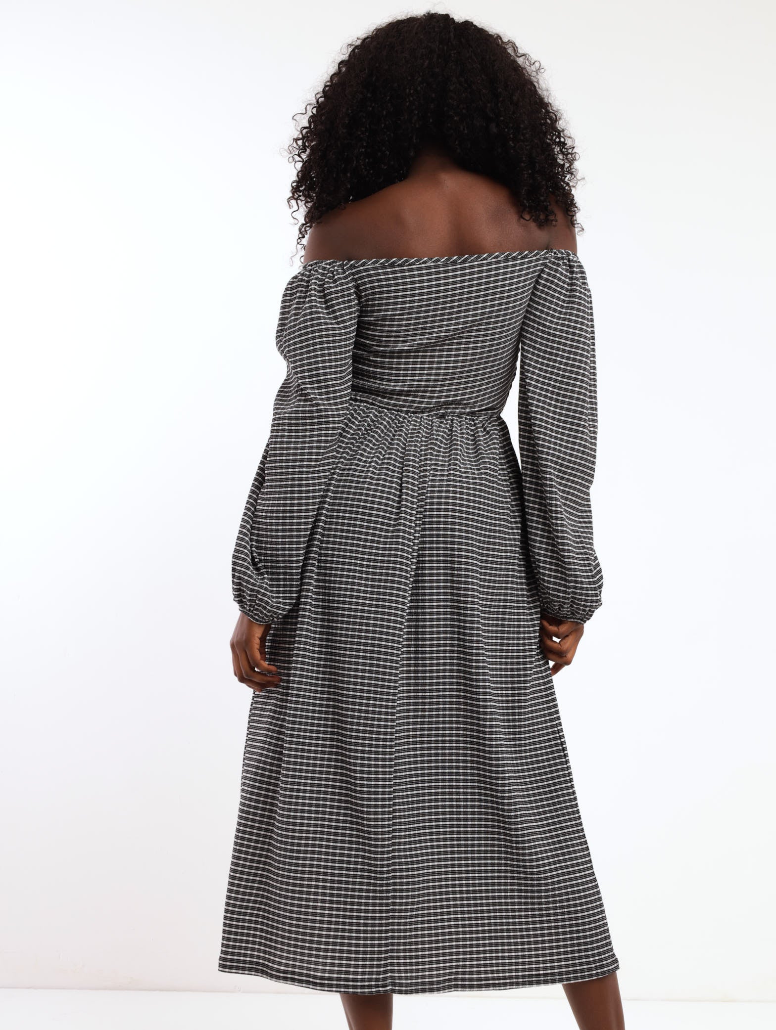 Shirred Check Midi Dress - Black/White - Image 4