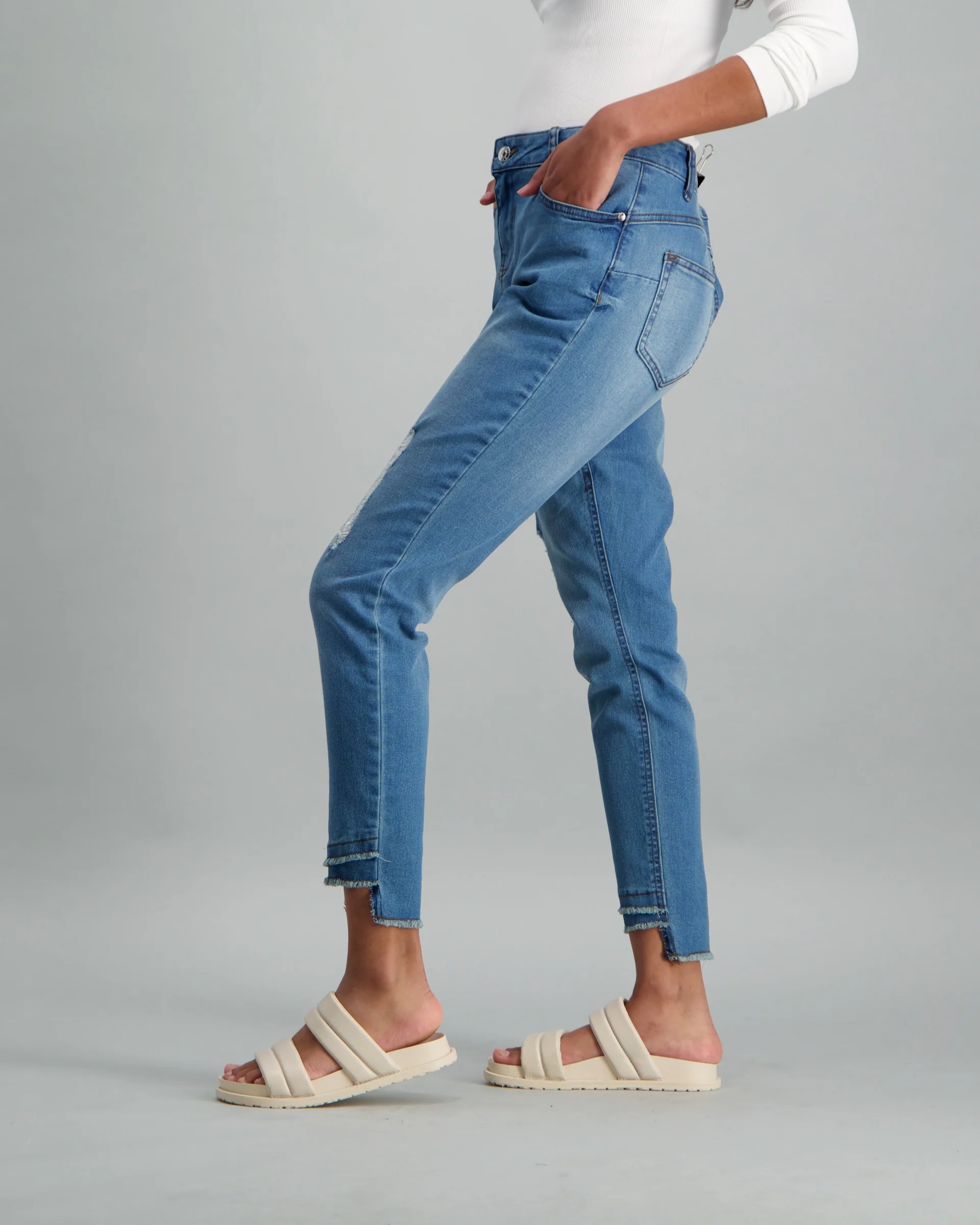 Slanted Fray Hem Push-Up Stonewash Denim Jean - Image 2