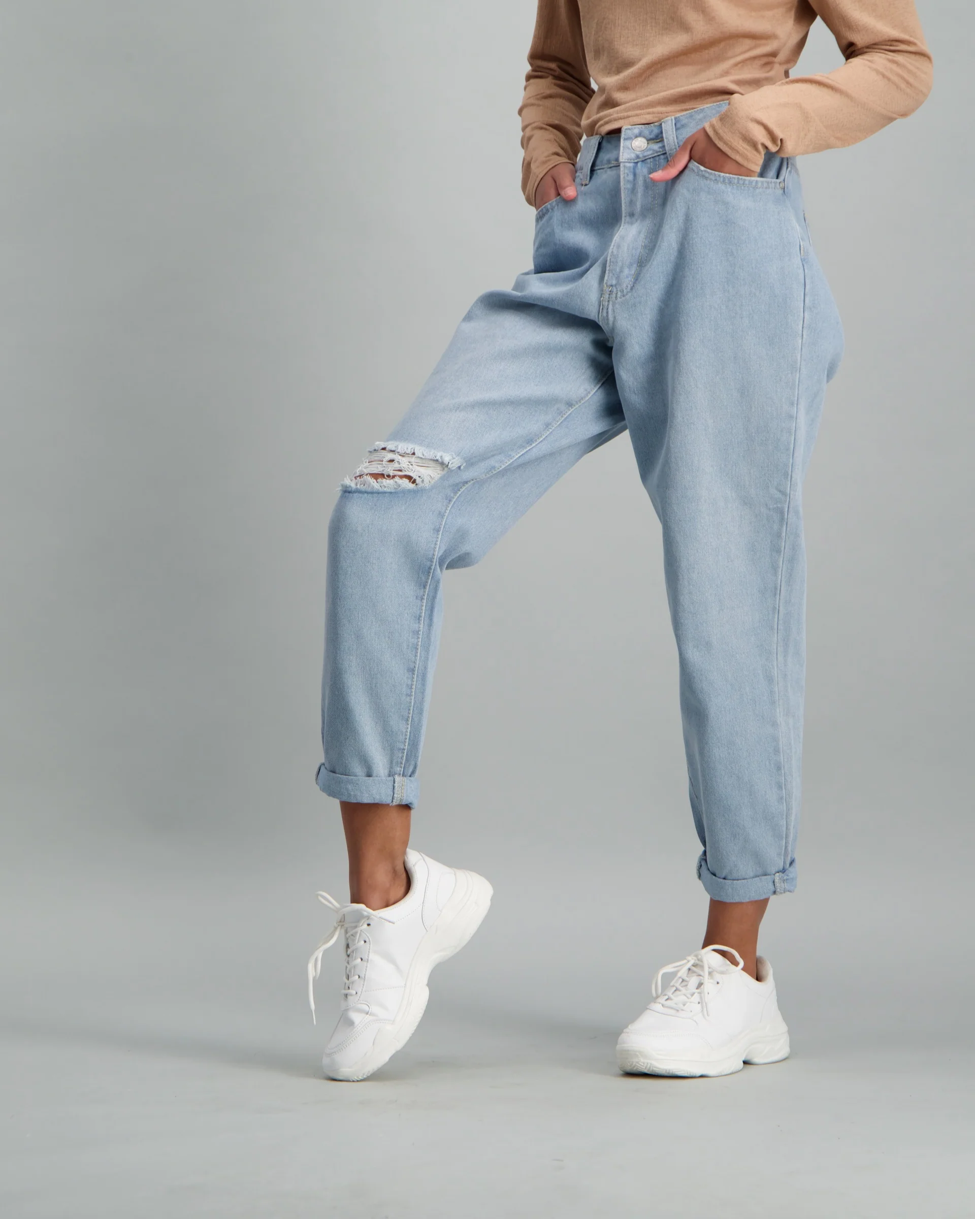 Slash Knee Light Wash Mom Denim Jean - Image 2