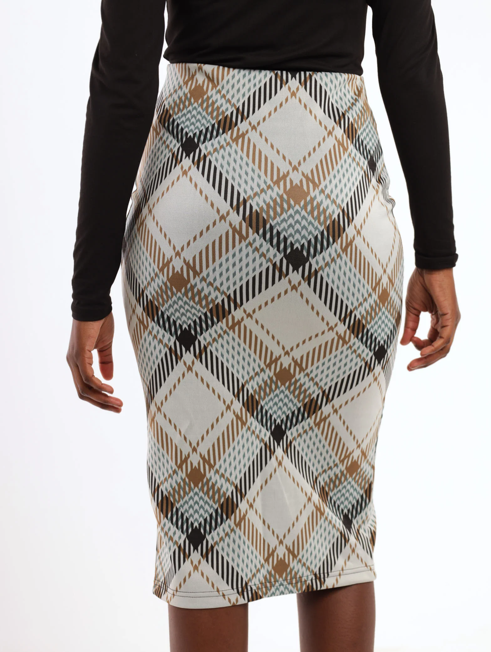 Slit Front Diagonal Check Skirt - Image 3