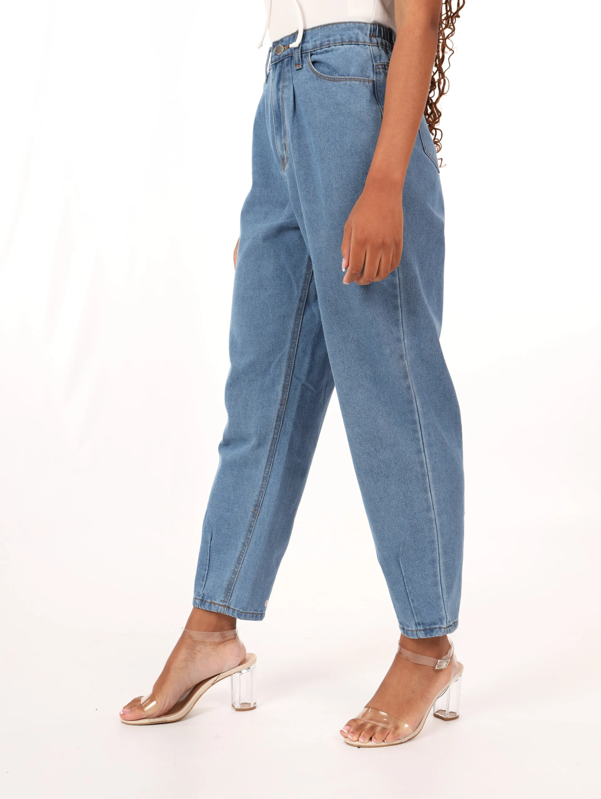 Stonewash Hi-Waist Pleated Balloon Denim Jean - Image 3