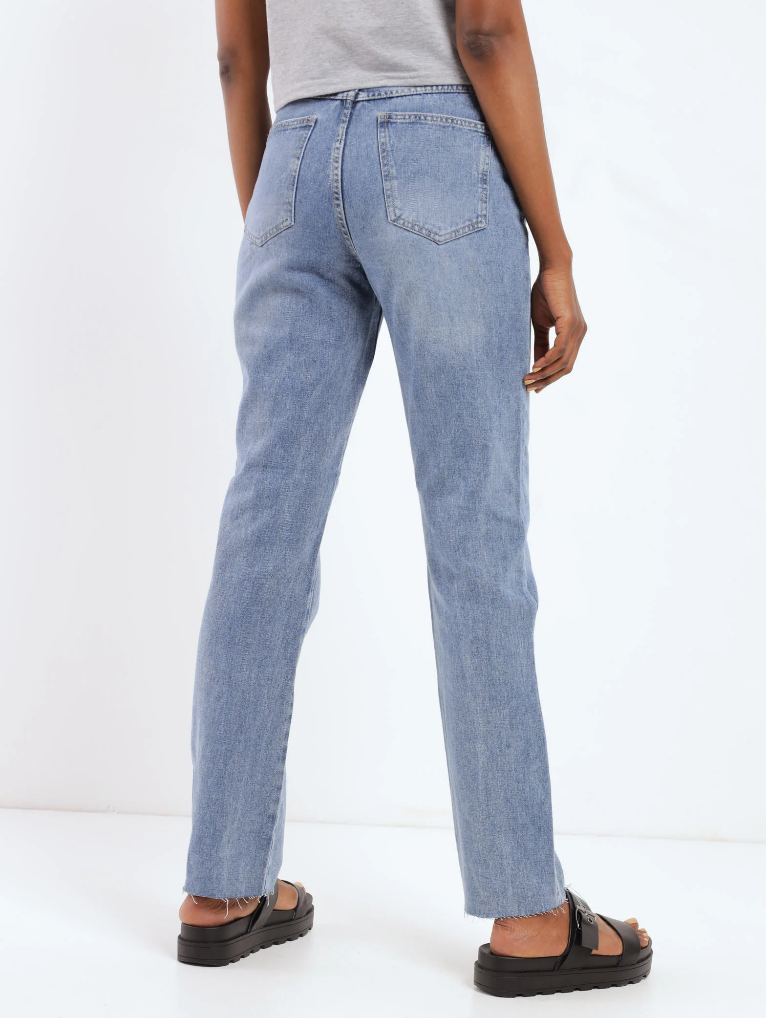 Stonewash Hi-Waist Straightleg Long Denim Jean - Image 4