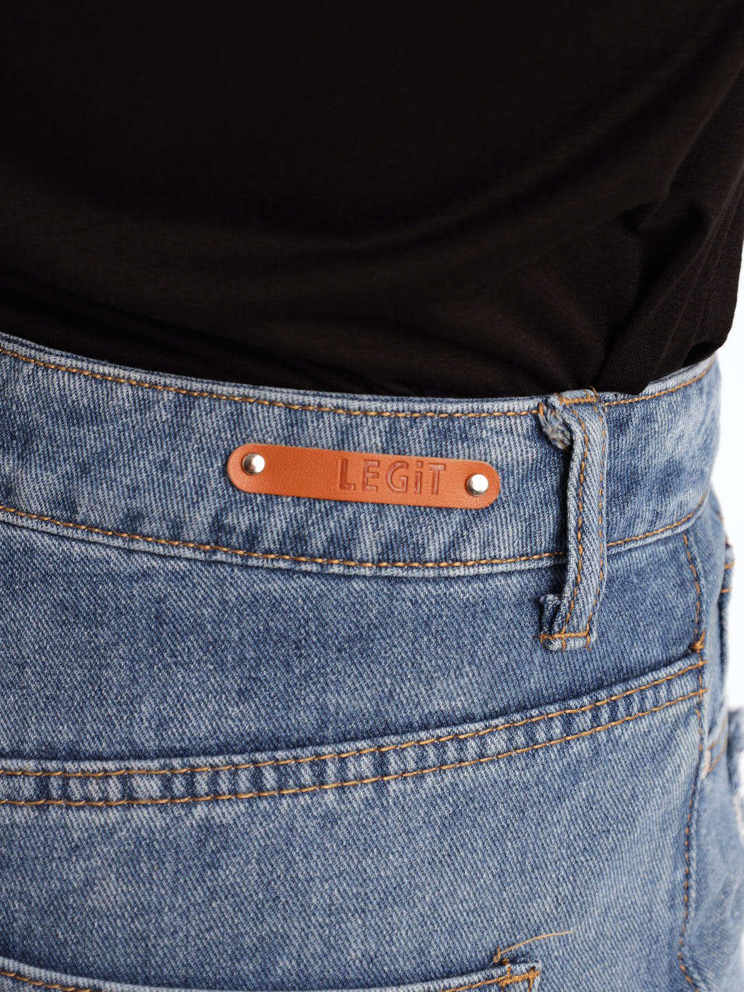 Stonewash Ripped Denim Mom Jean - Image 5