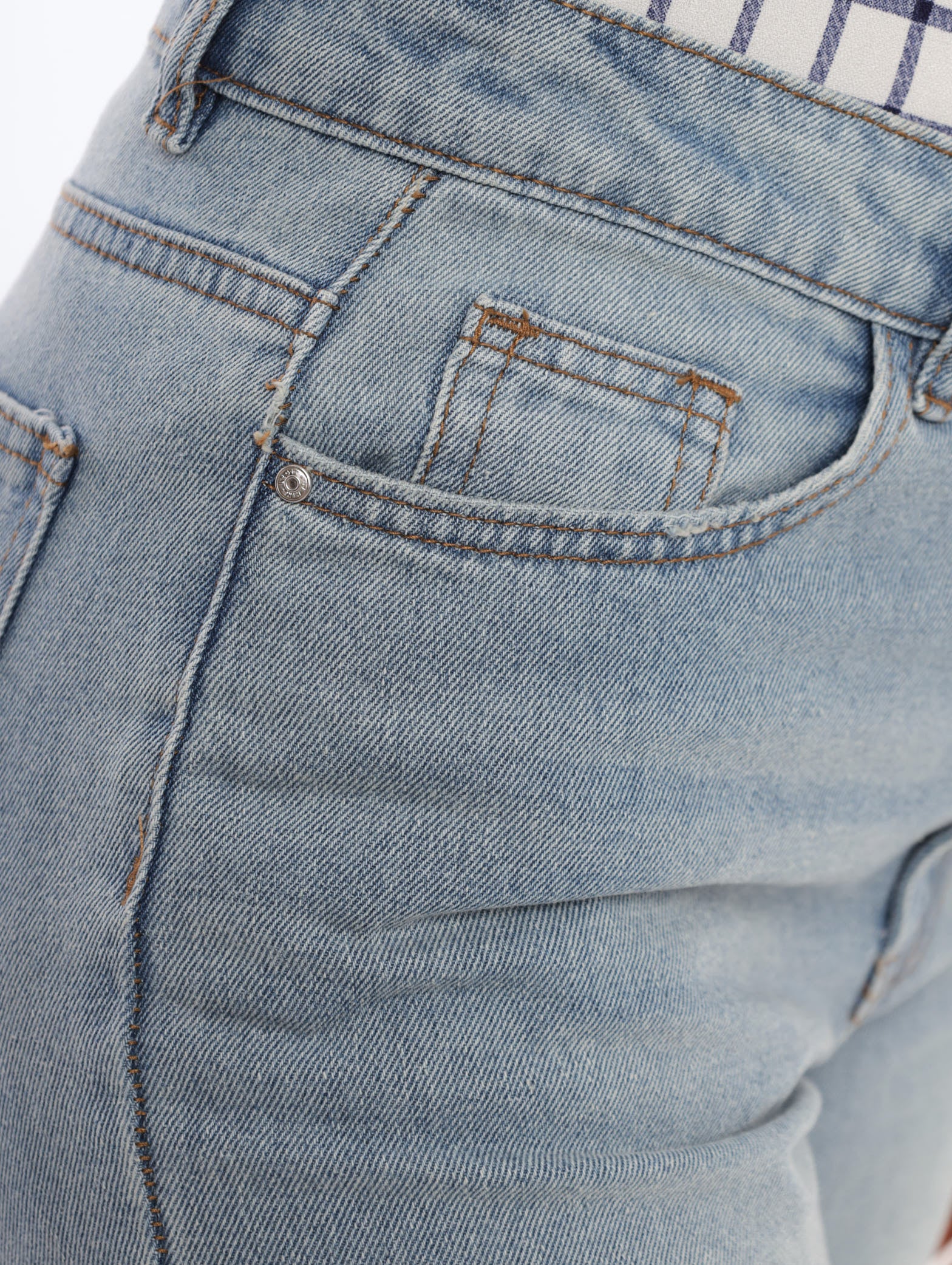 Stonewash Slash Thigh Denim Mom Jean - Image 5