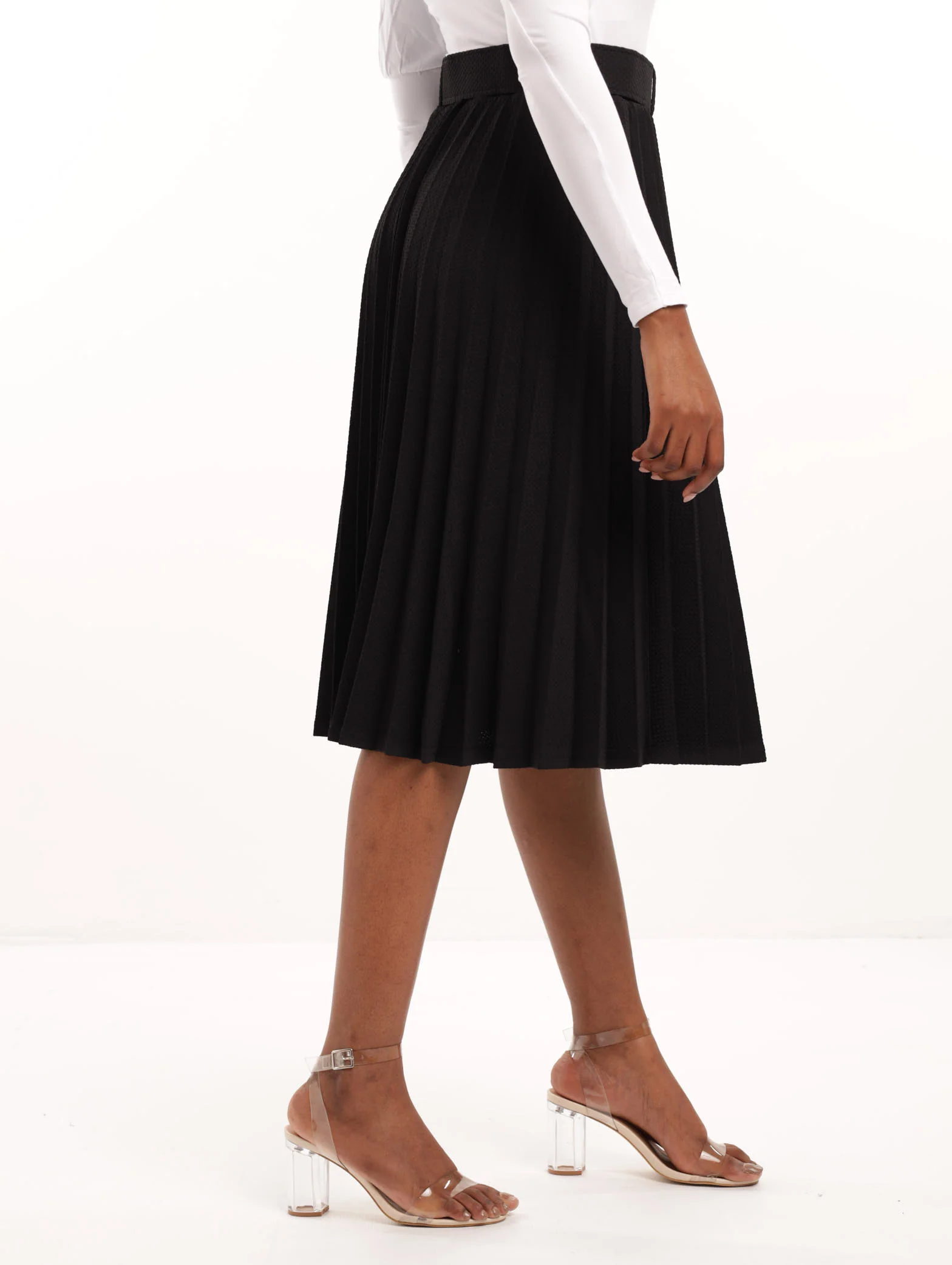 Sunray Pleated Skirt With Belt - Black - Image 2