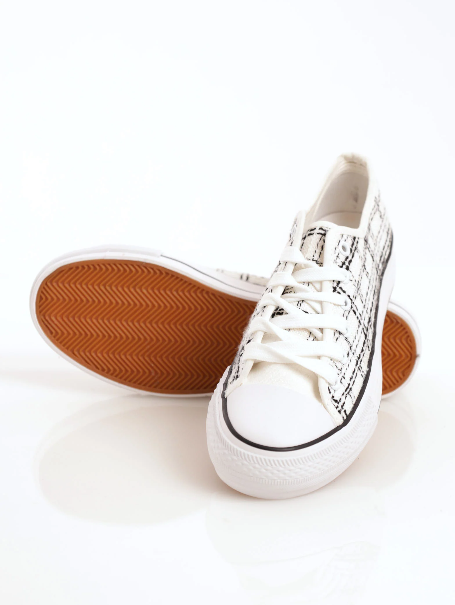 Tweed Plimsole Vulcanized Sneaker - White