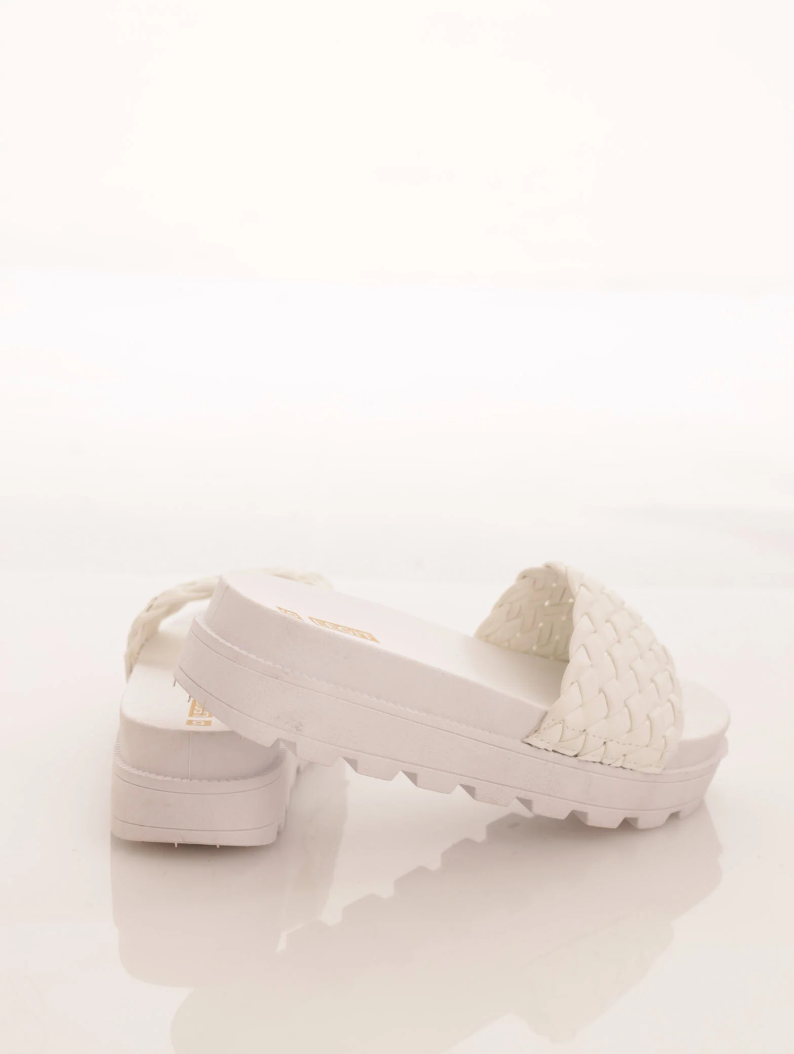 Weave Look Cleated Platform Mule Sandal - White - Image 3