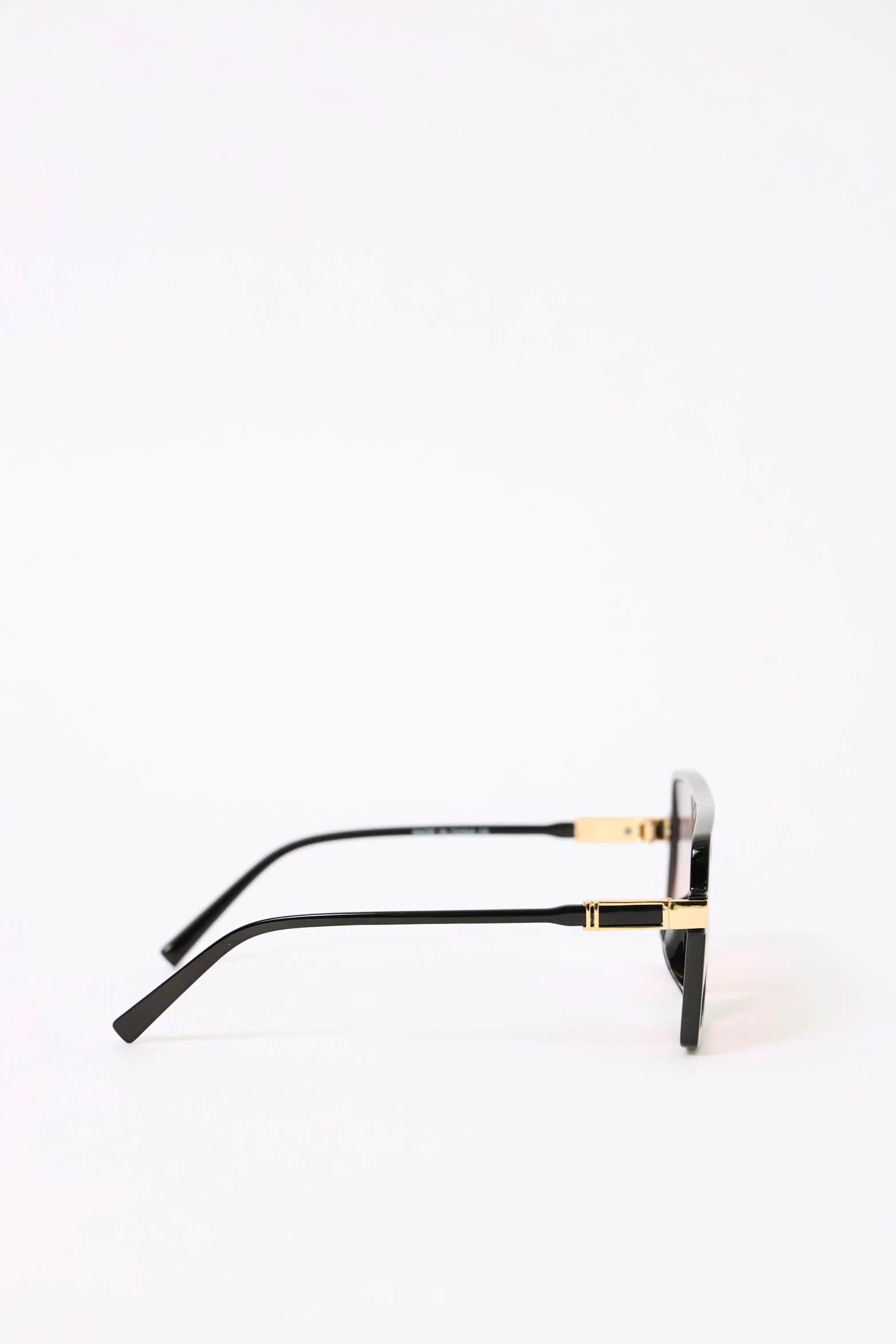 Large Bold Visor Sunglasses - Black - Image 3