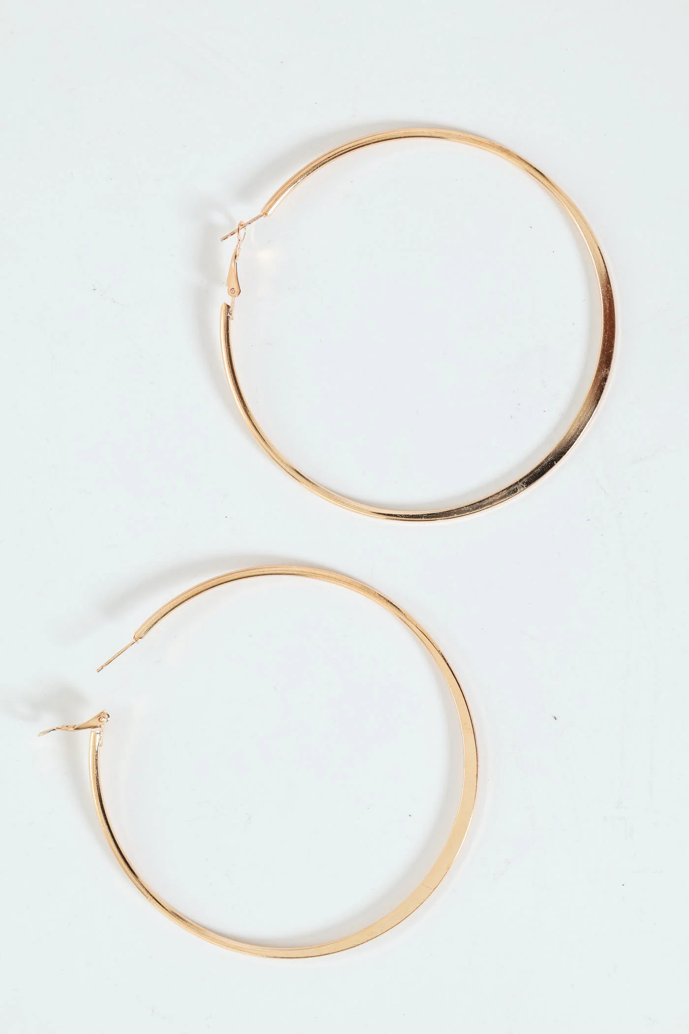 Large Hoop Earring - Gold - Image 4
