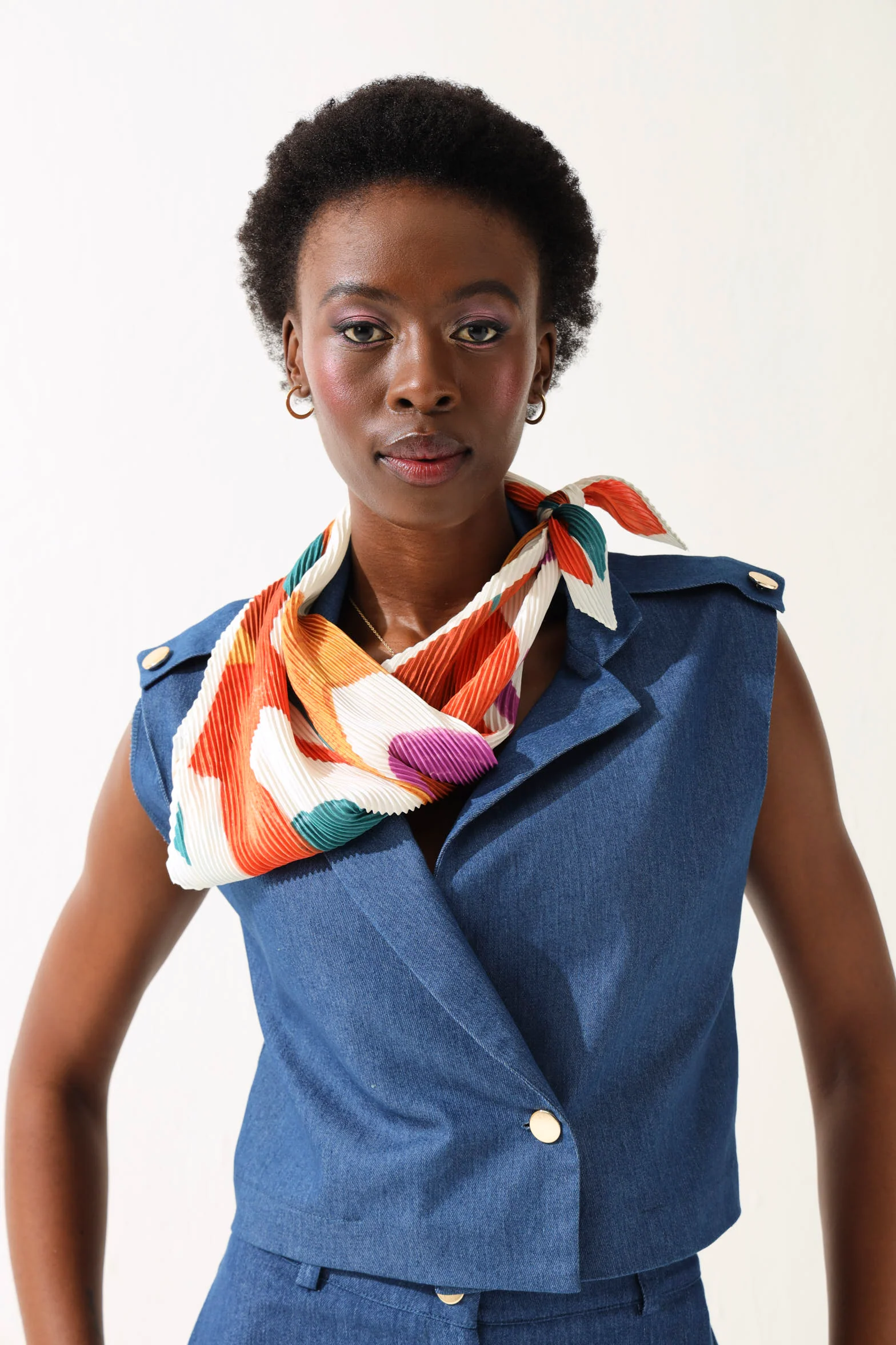 Leaf Print Pleated Satin Scarf - Multi