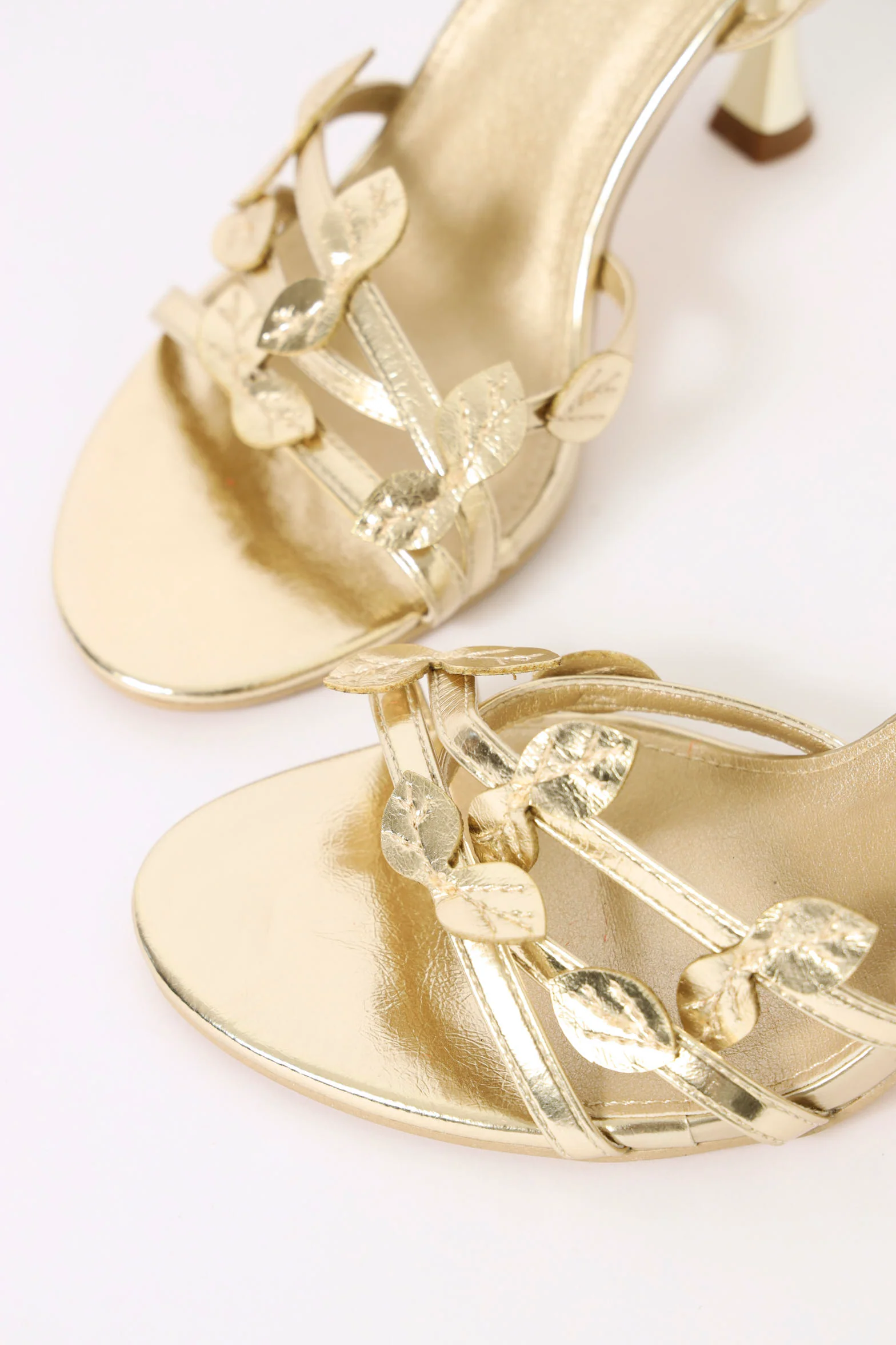 Leafy Strappy Sandal - Gold - Image 2