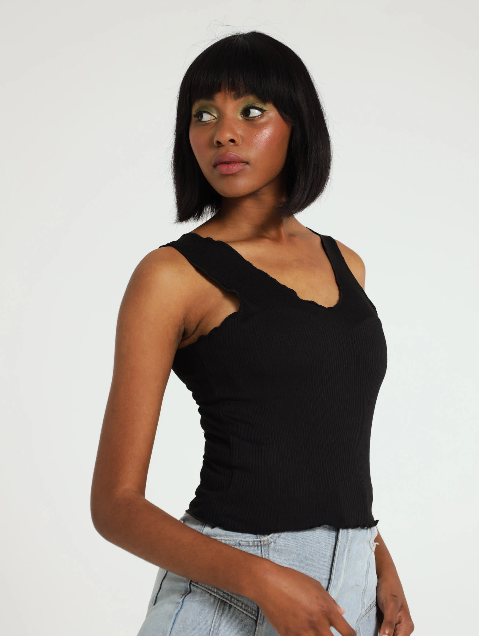 Lettuce Edge V-Neck Top - Image 3