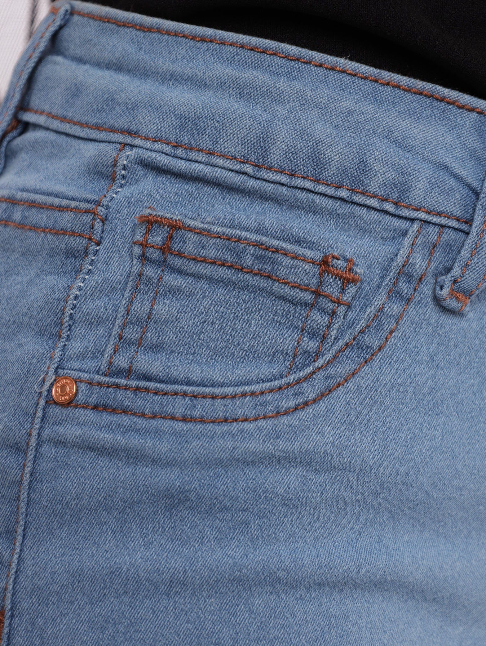 Light Wash Ankle Grazer Skinny Jean - Image 5