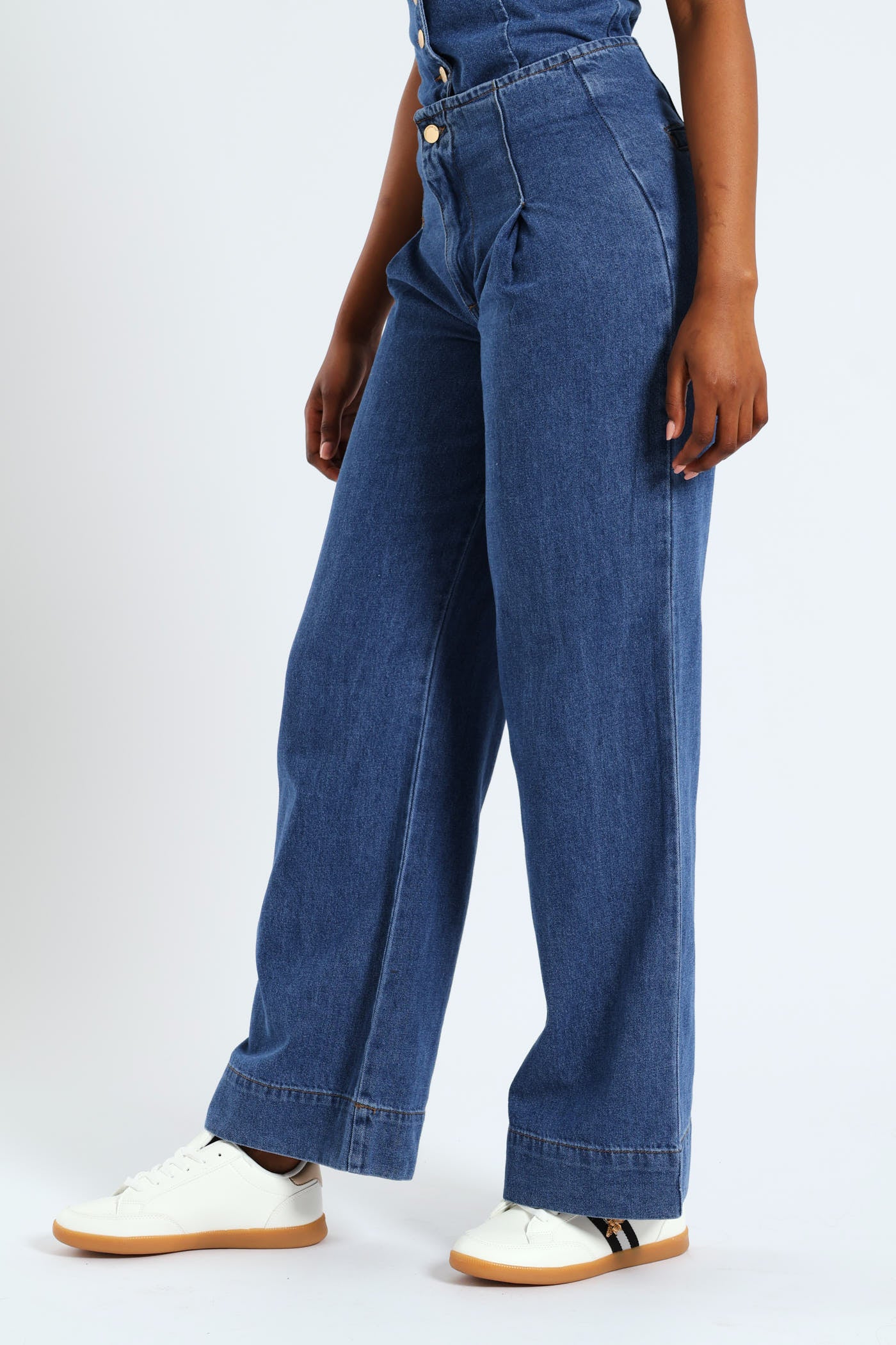 Light Weight Wide Leg Jean - Medium Wash - Image 3