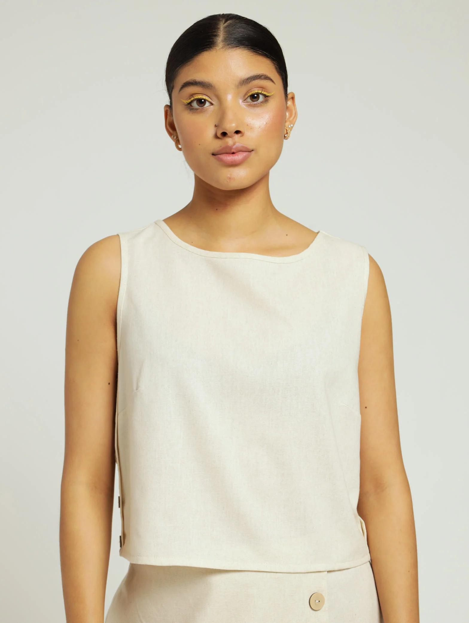 Linen Button Side Tank Top - Oatmeal