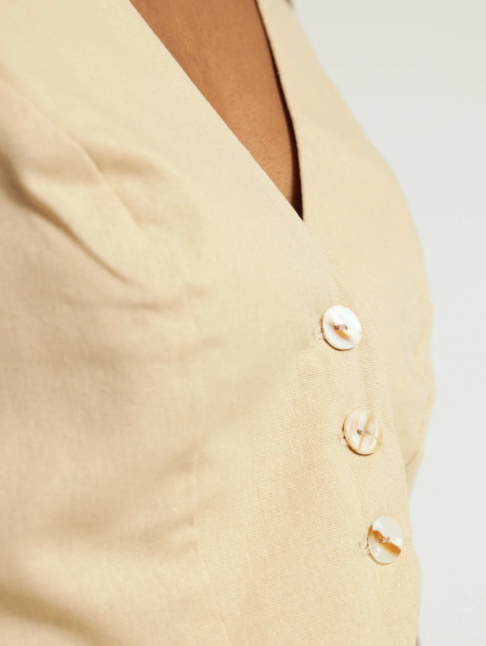 Linen Waistcoat - Image 4