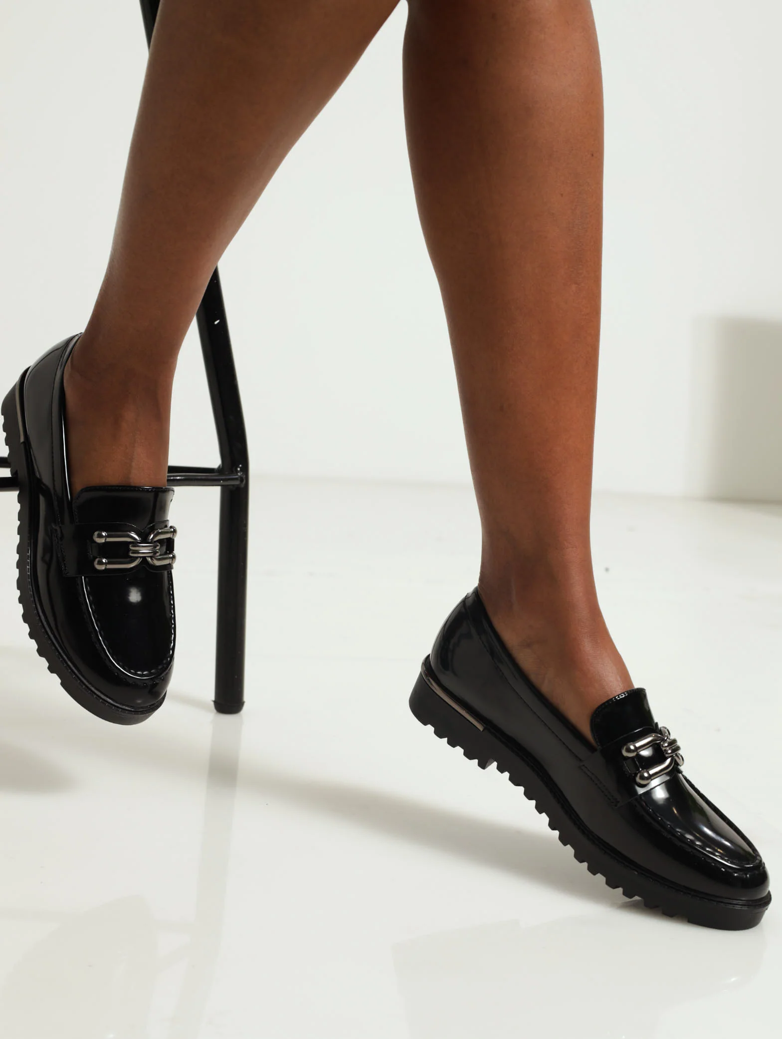 Loafer With Heel Insert & Link Trim - Image 4