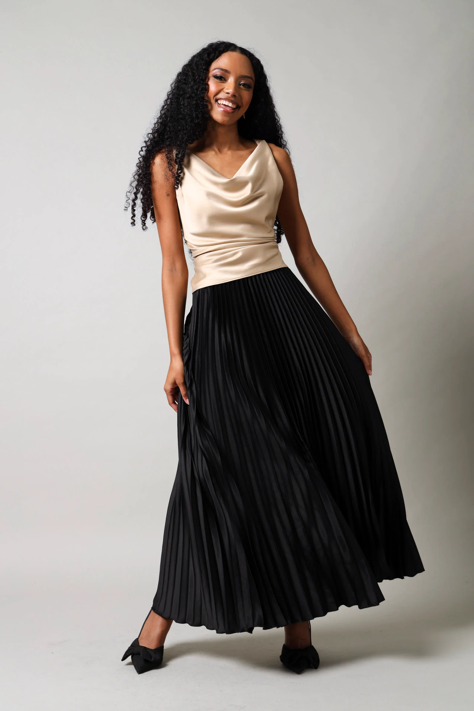 Long Length Elasticated Pleated Skirt - Black - Image 5