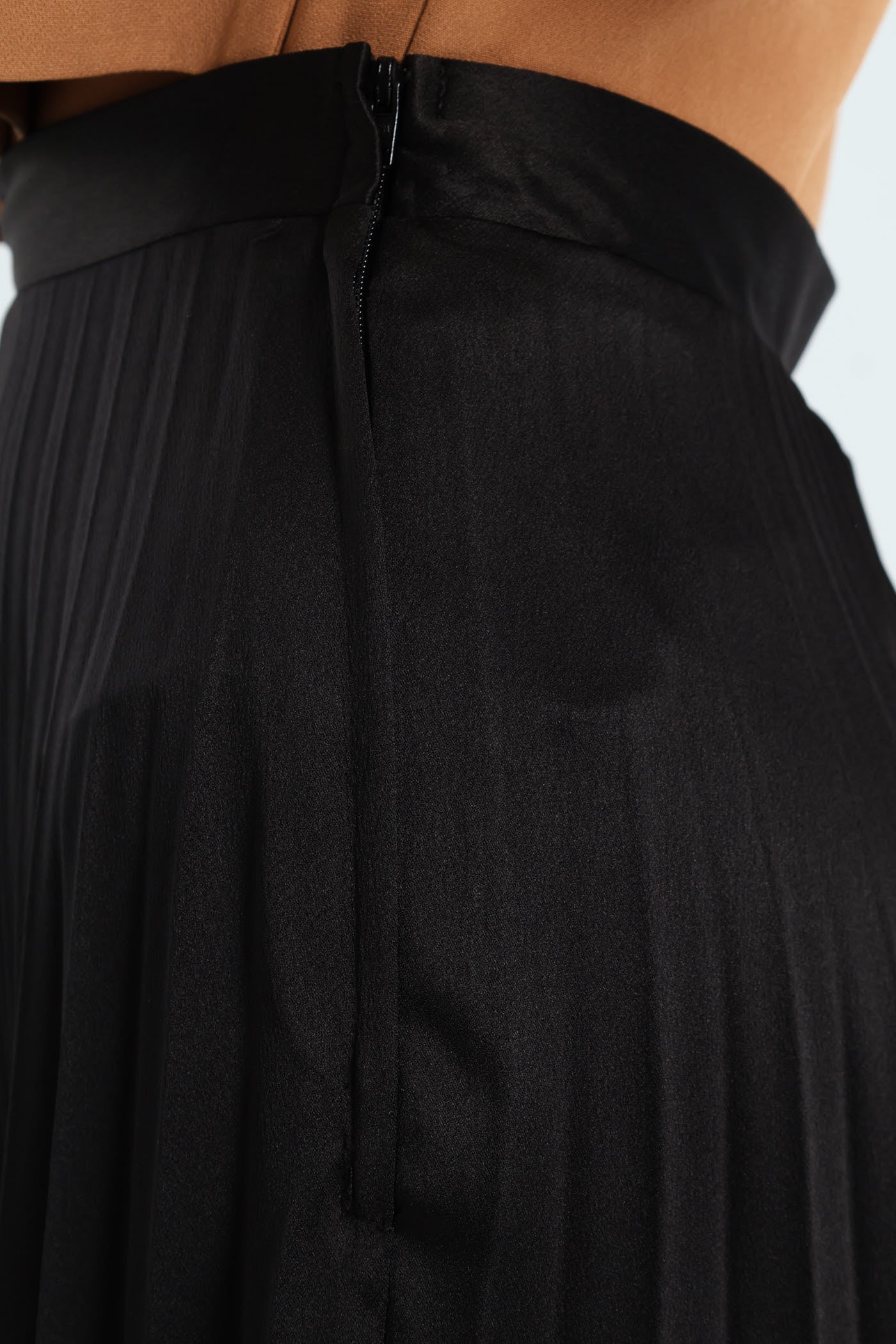Long Length Pleated Skirt - Black - Image 5