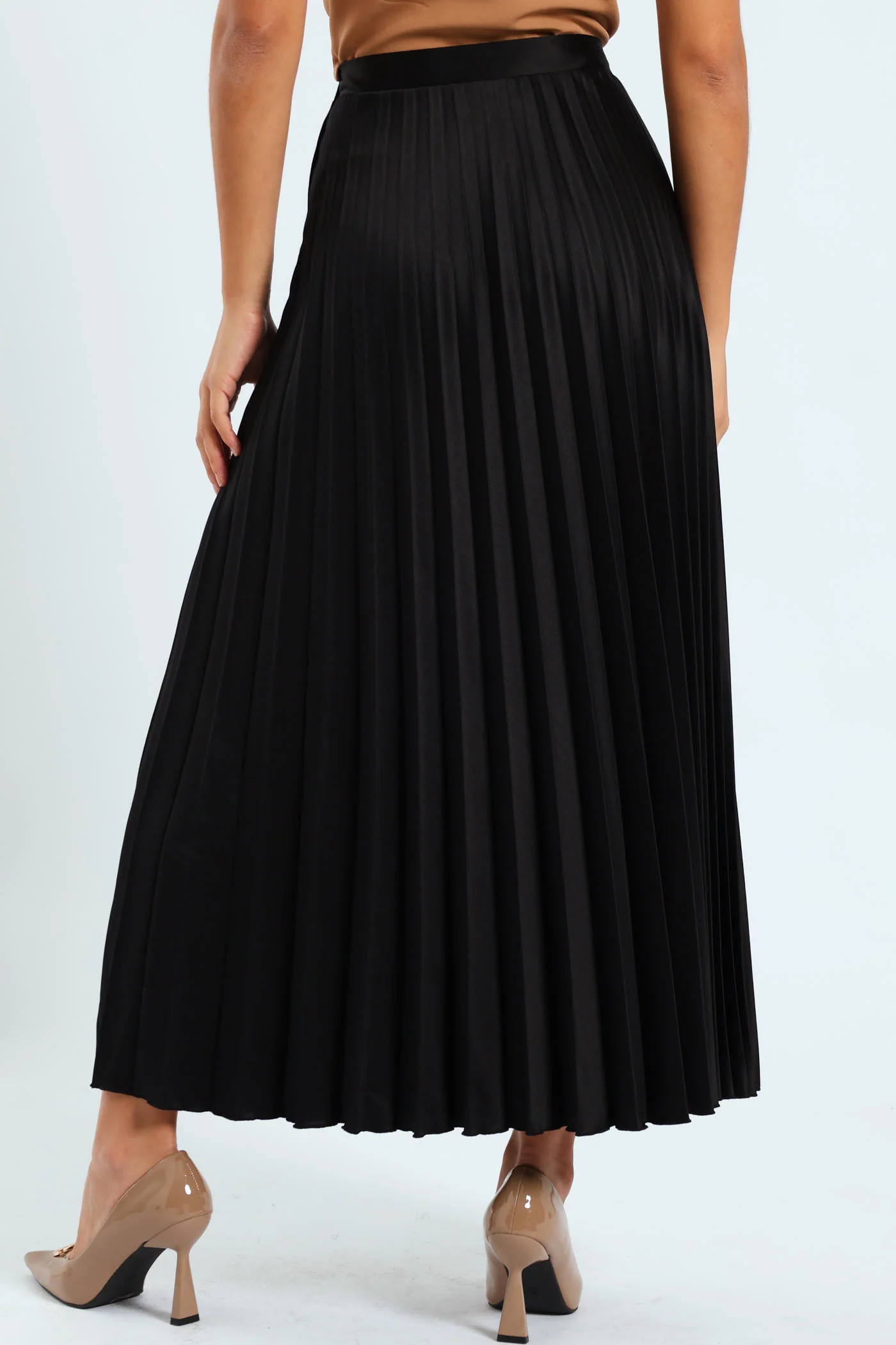 Long Length Pleated Skirt - Black - Image 6