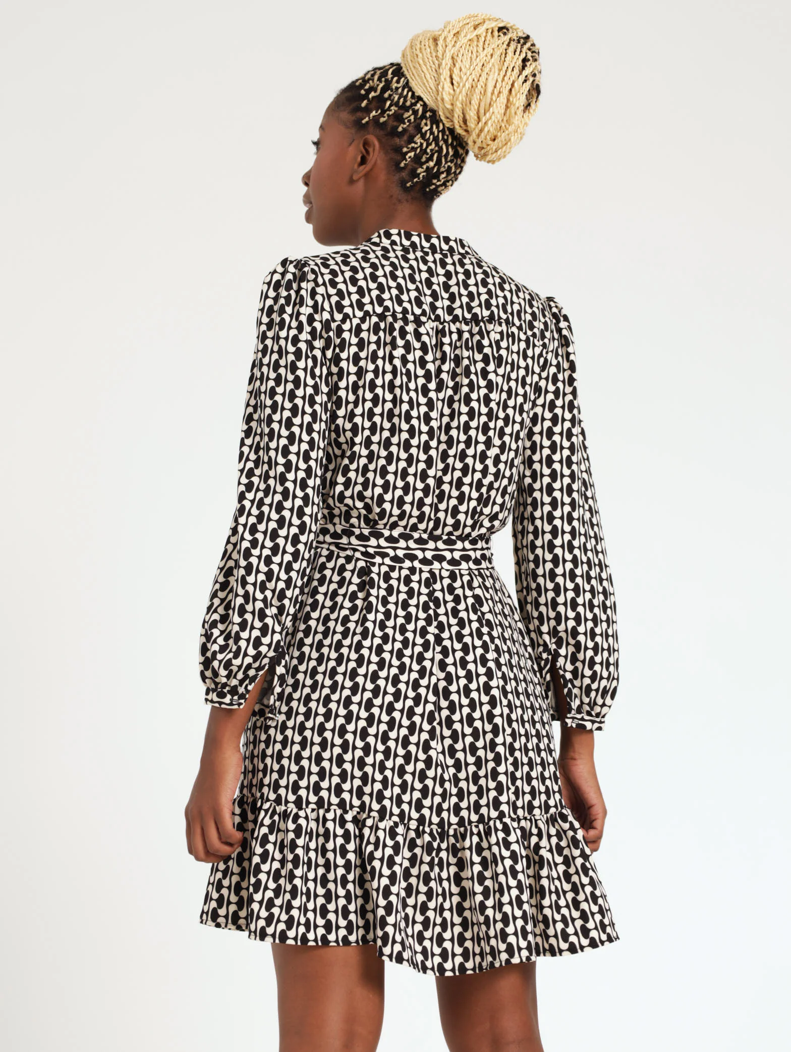 Long Sleeve Belted Frill Hem Dress - Cream - Image 4