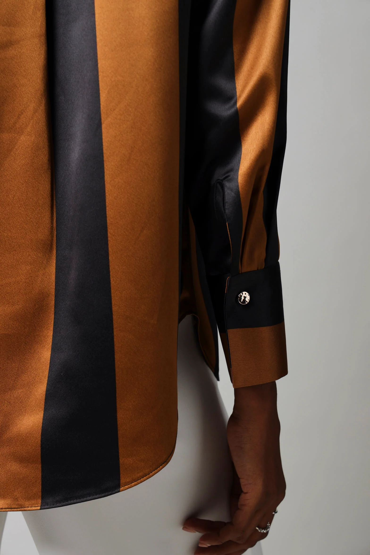 Long Sleeve Bold Stripe Satin Shirt - Black/Gold - Image 4