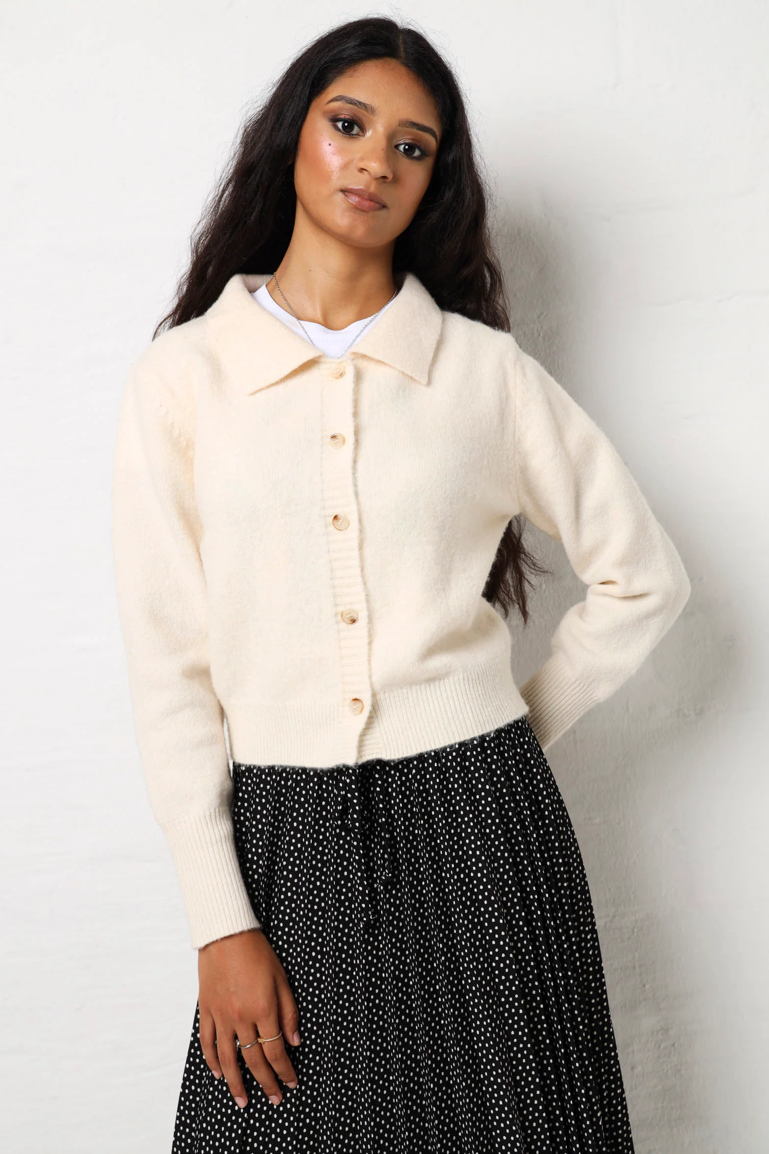 Long Sleeve Collared Cardi - Cream