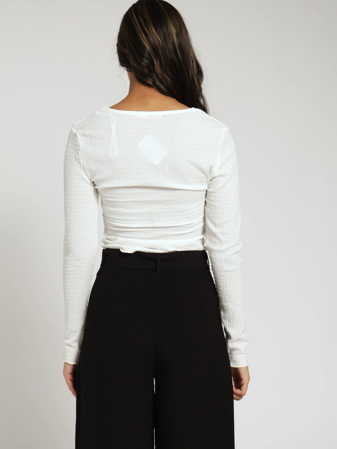 Long Sleeve Cross Front Crinkle Knit Top - White - Image 3