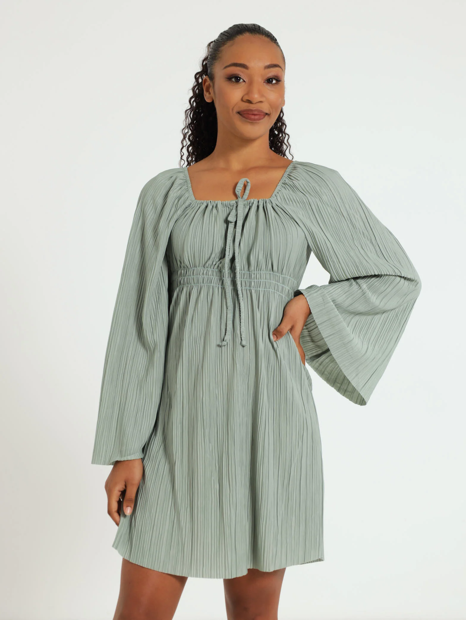 Long Sleeve Elastic Waist Bodre Mini Dress