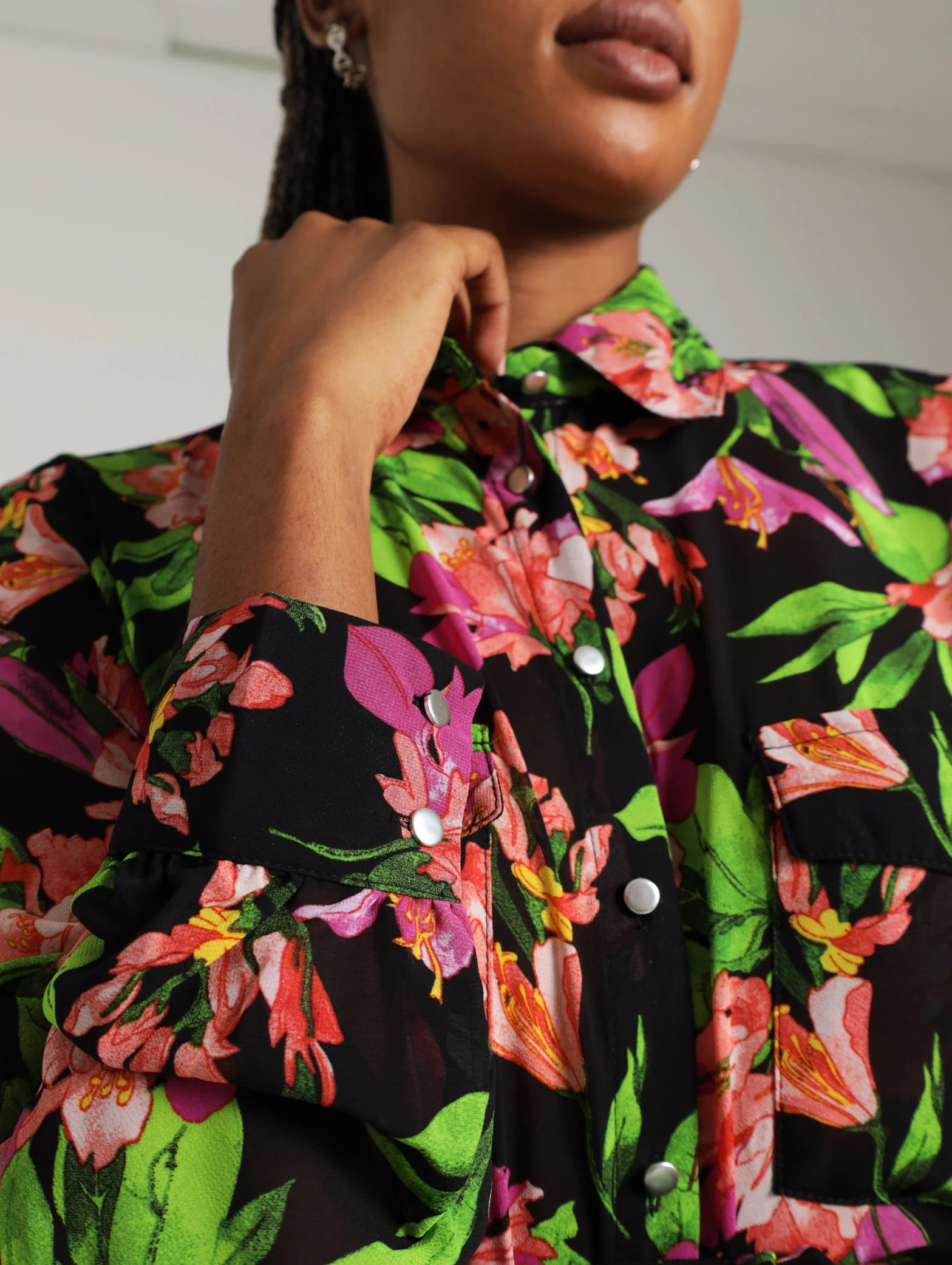 Long Sleeve Floral Shirt - Image 5