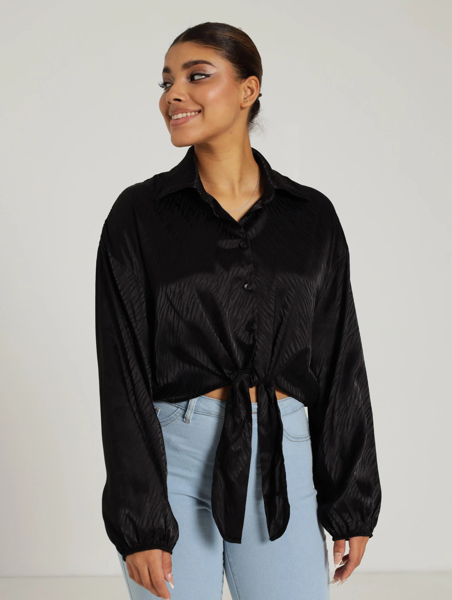 Long Sleeve Jacquard Tie Blouse - Image 4