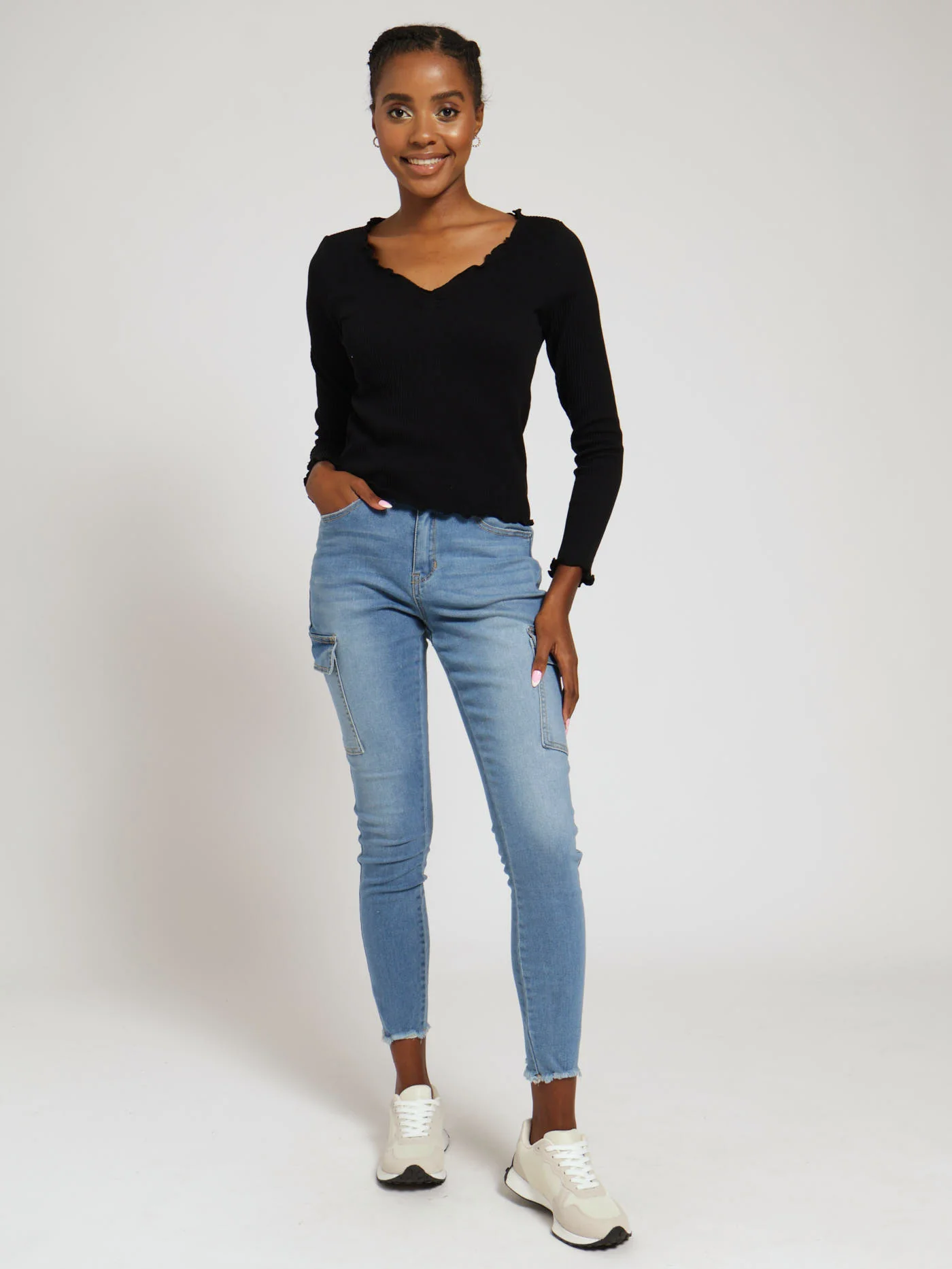 Long Sleeve Lettuce Edge Seamless Top - Black - Image 2
