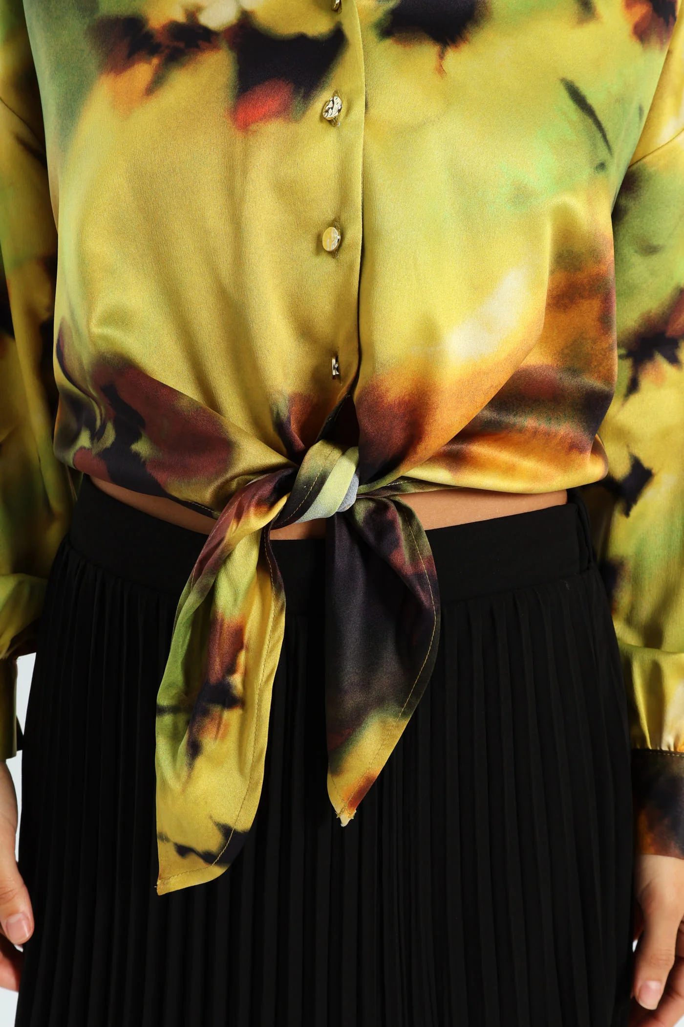 Long Sleeve Satin Cropped Tie Front Shirt - Green - Image 5