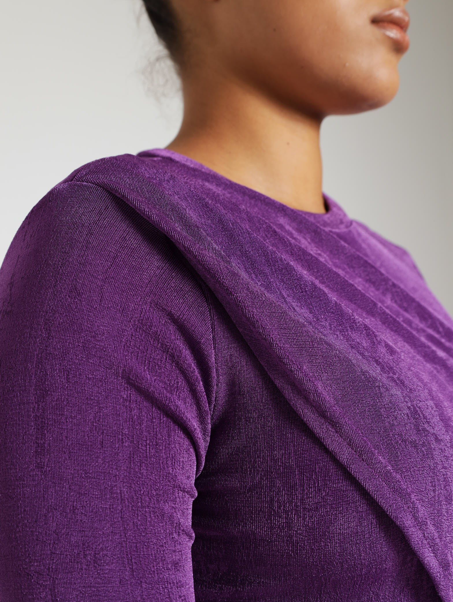 Long Sleeve Slinky Cross Over Top - Image 5