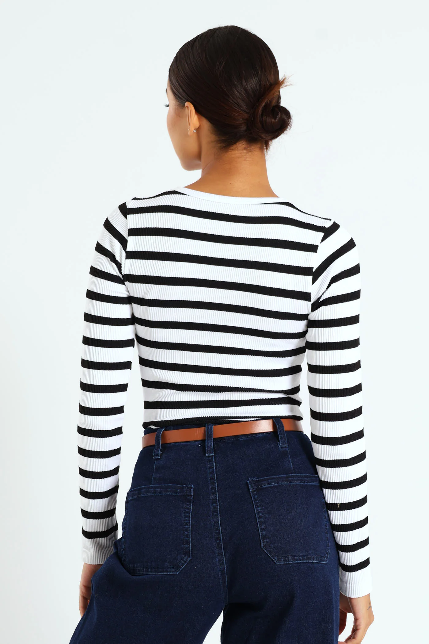 Long Sleeve Stripe Seamless Top - White/Black - Image 4