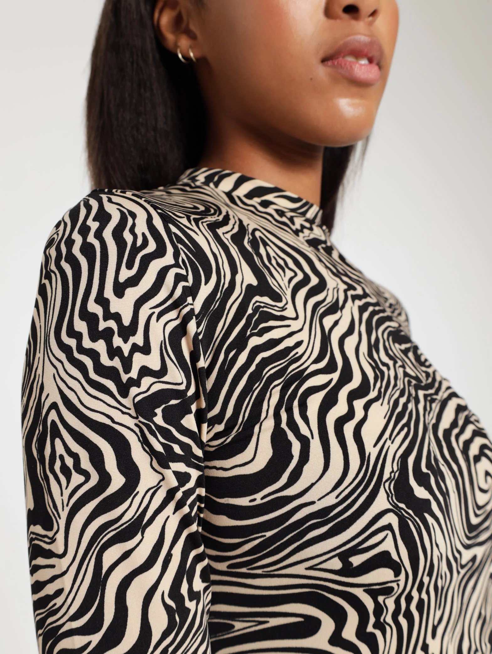 Long Sleeve Turtle Neck Swirl Dress - Black - Image 5