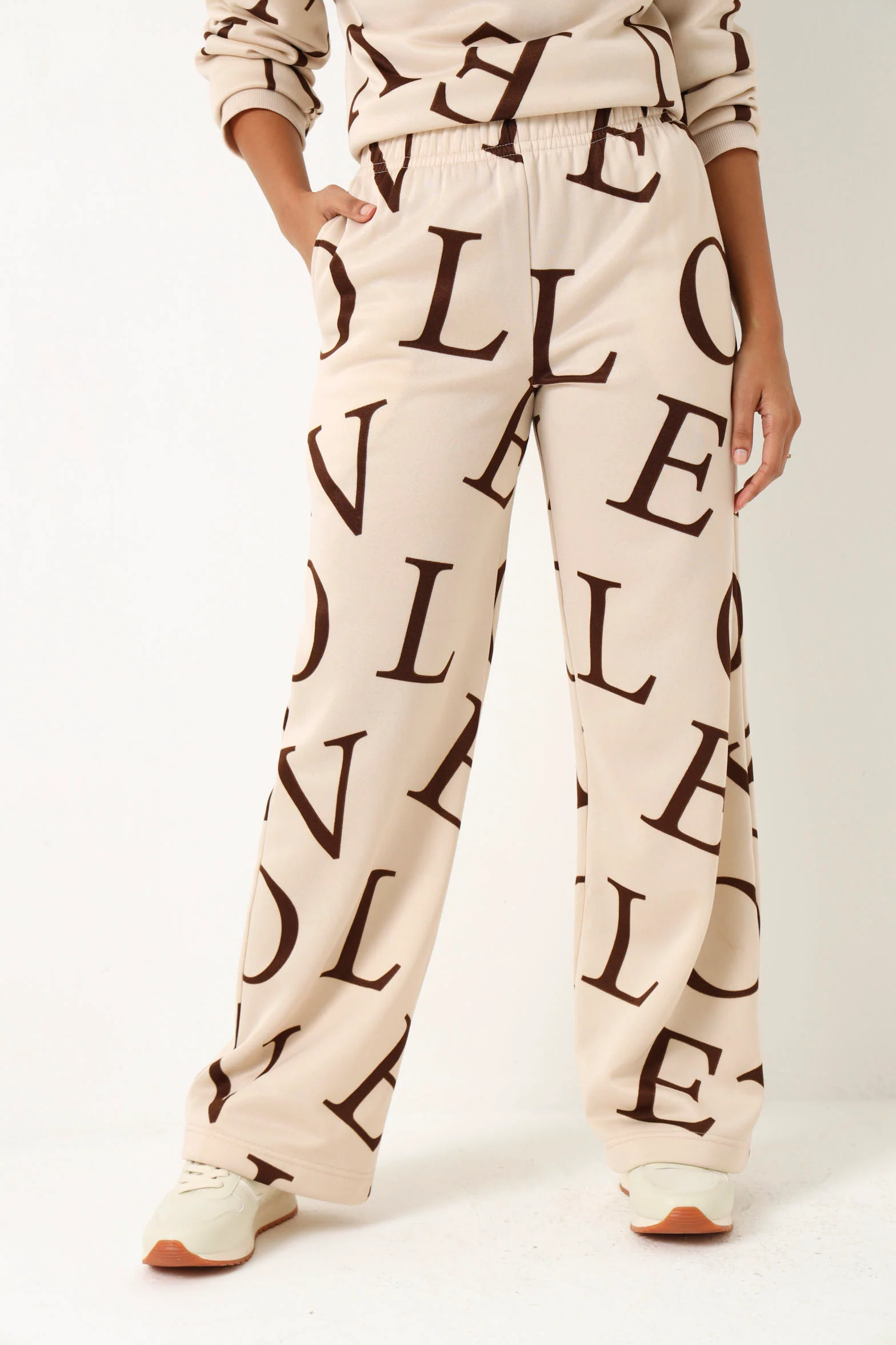 Love Fleece Wide leg Pants - Cream/Chocolate - Image 3