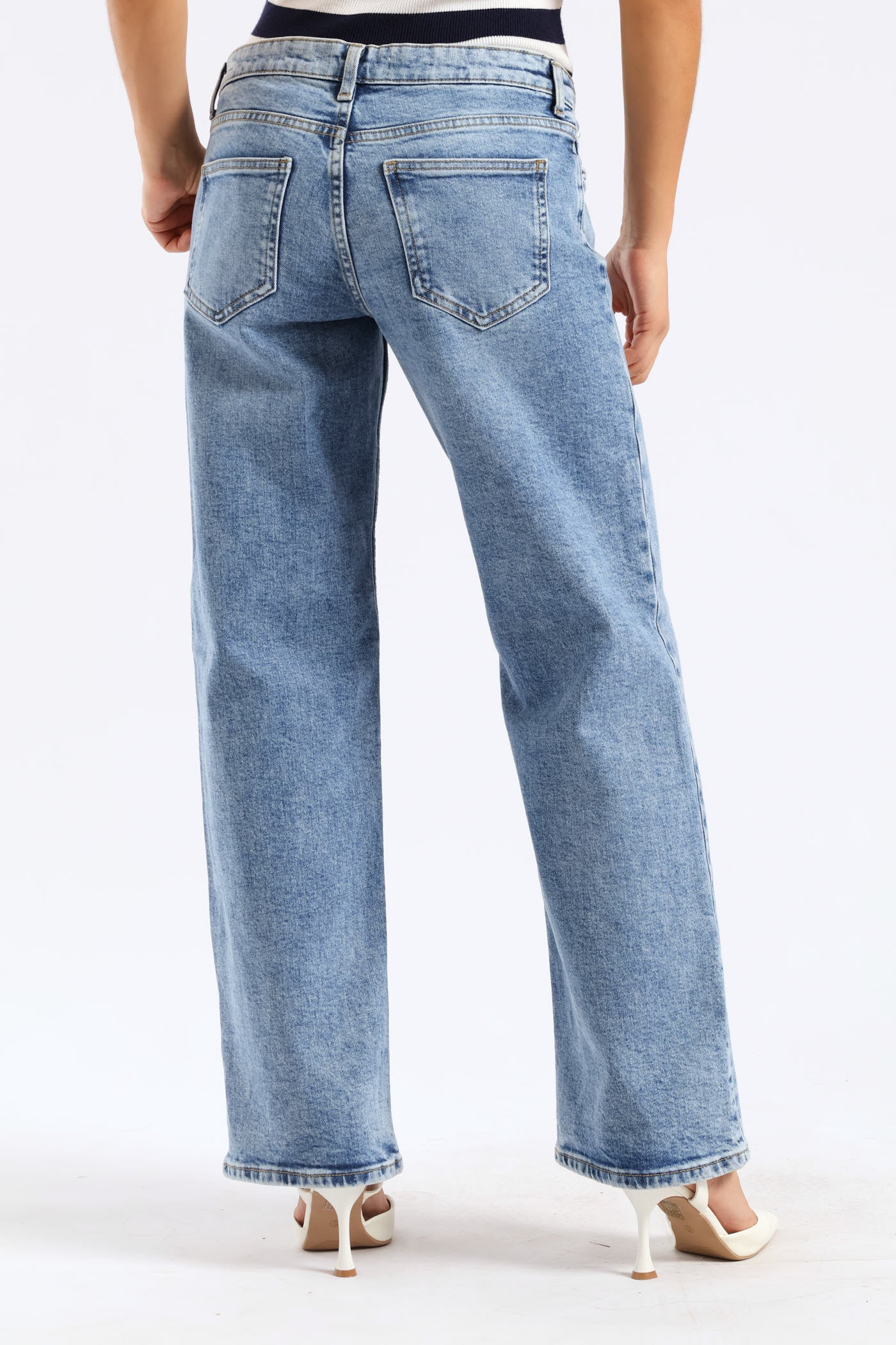 Low Rise Straight Leg Jean - Stonewash - Image 6