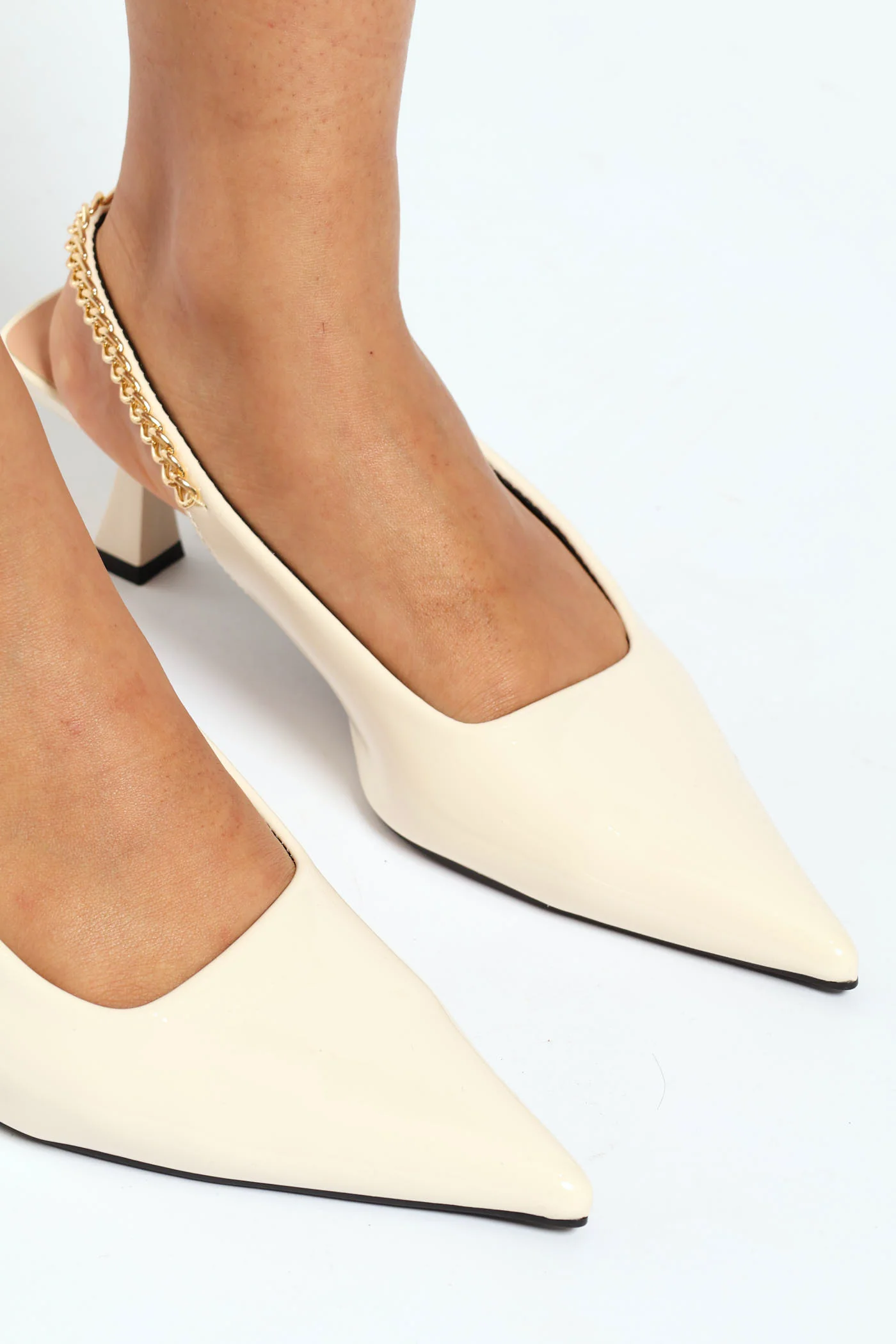 Low Shaped Pointy Chain Slingback Court Heel - White