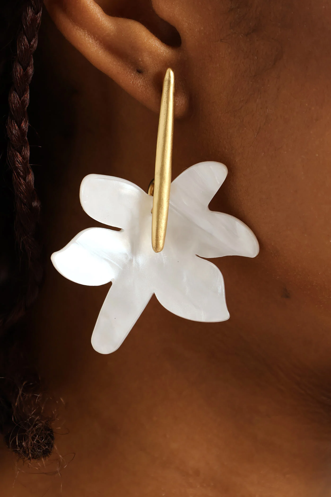 Marble Perspex Flower Earrings - Cream - Image 2